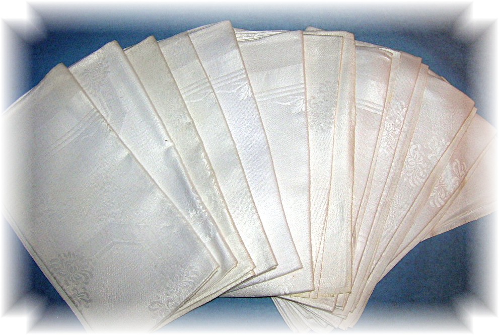 Fine Linen Damask Chrysanthemum Napkins