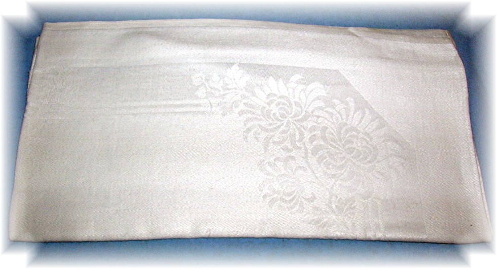 Fine Linen Damask Chrysanthemum Napkins