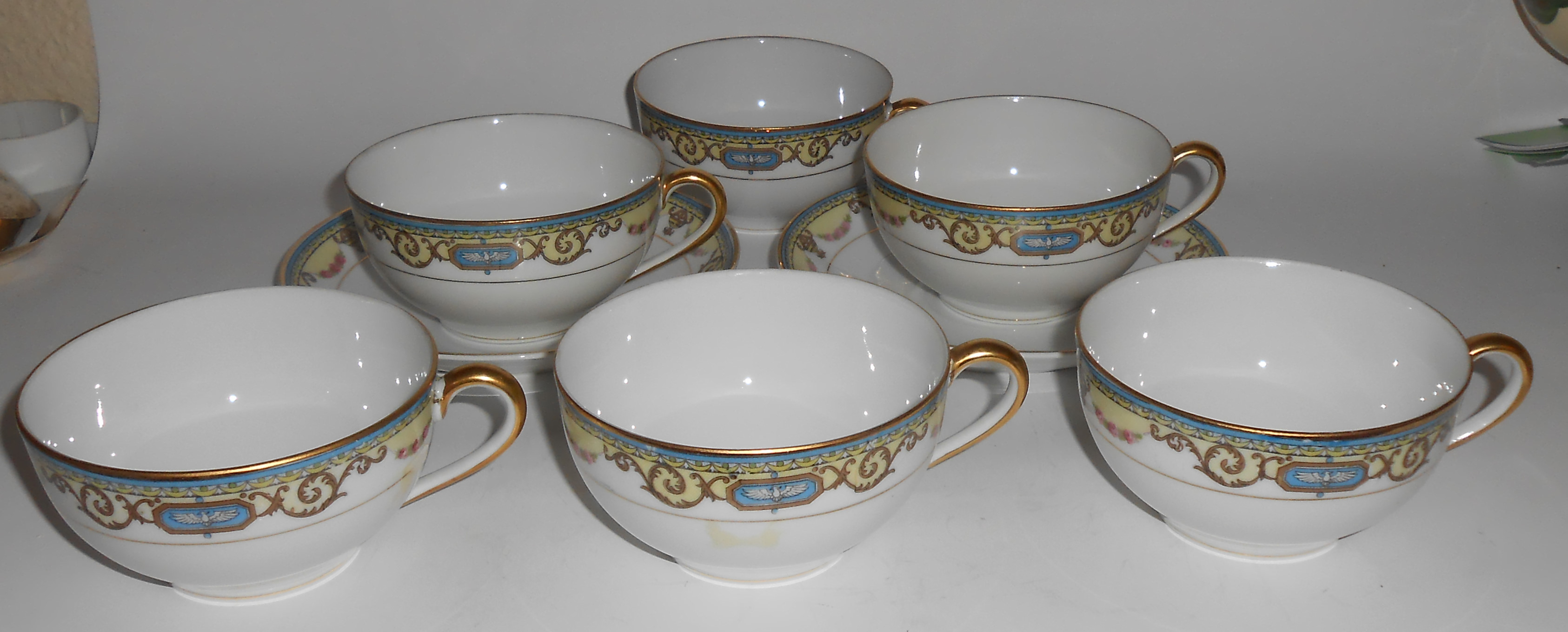 Noritake China Eagle W/Floral Garland Set/4 Cups-2 Sau