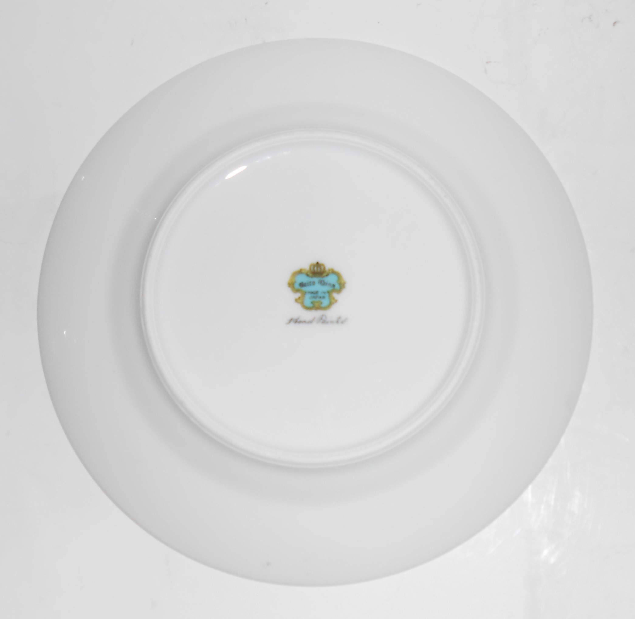 Meito China Porcelain Japan 400 Tri-Flowers w/Gold Band
