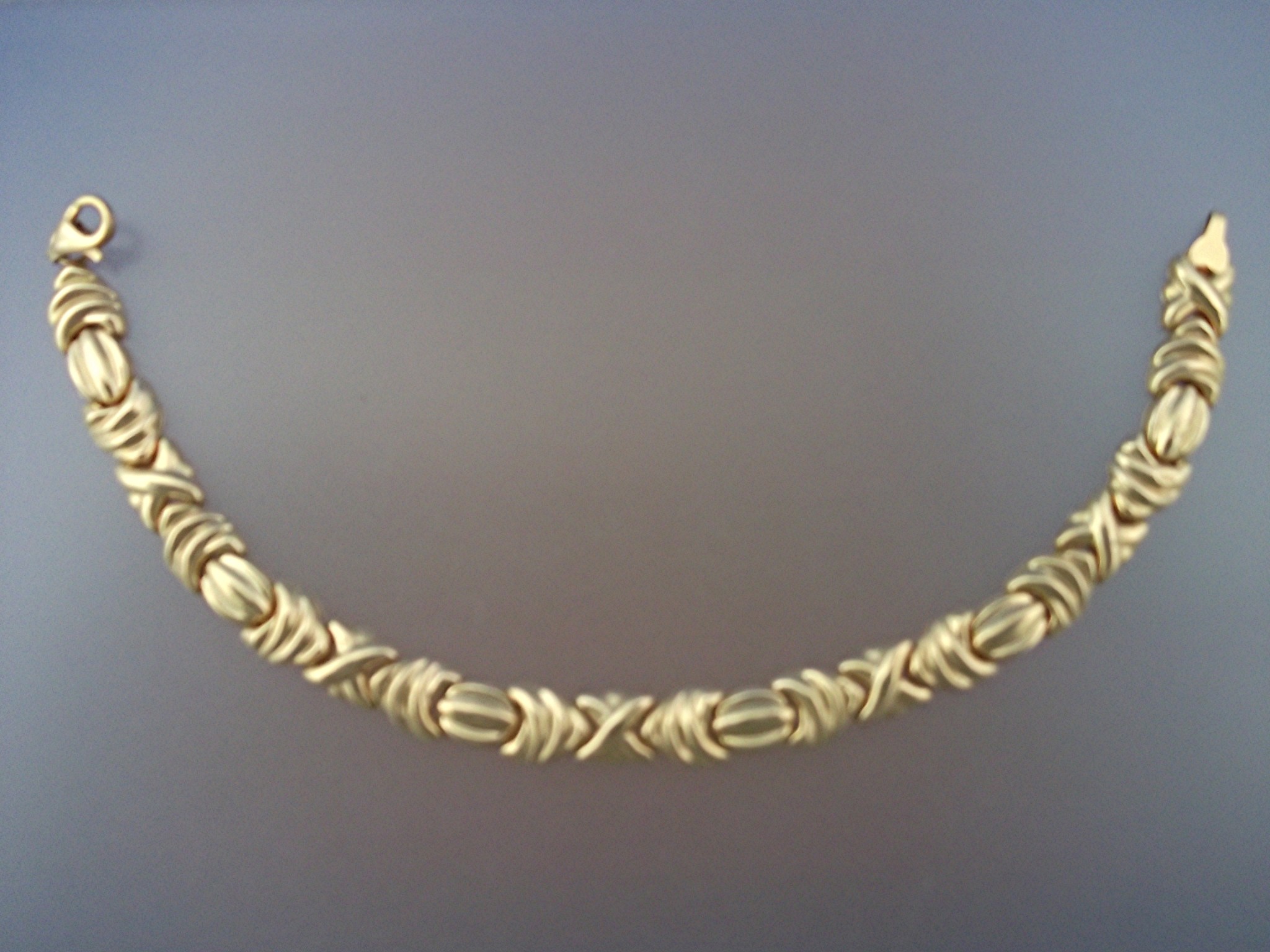 Bracelet 10K Yellow Gold 7 Inch 4 Grams