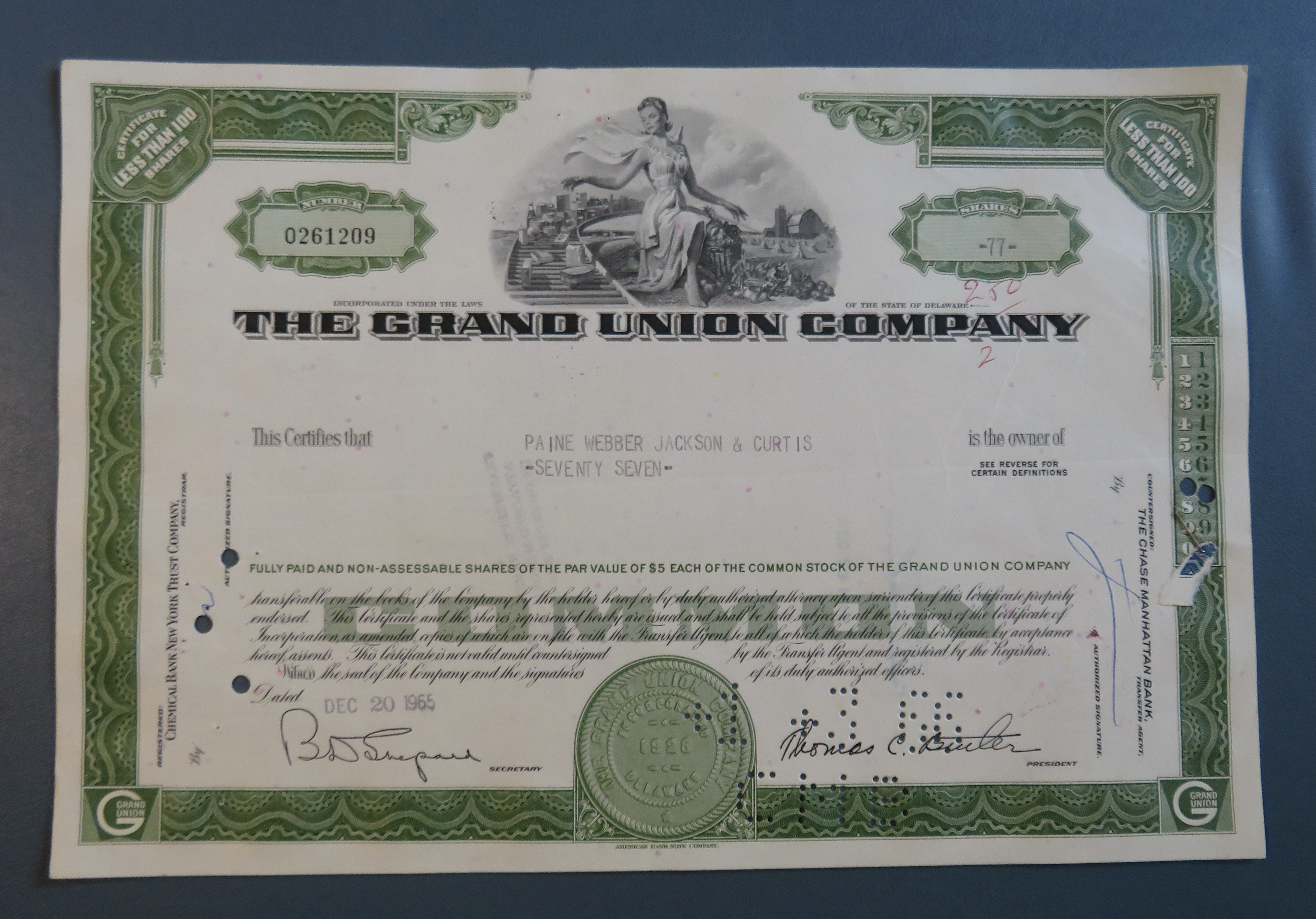 1965 The Grand Union Company Stock Certificate