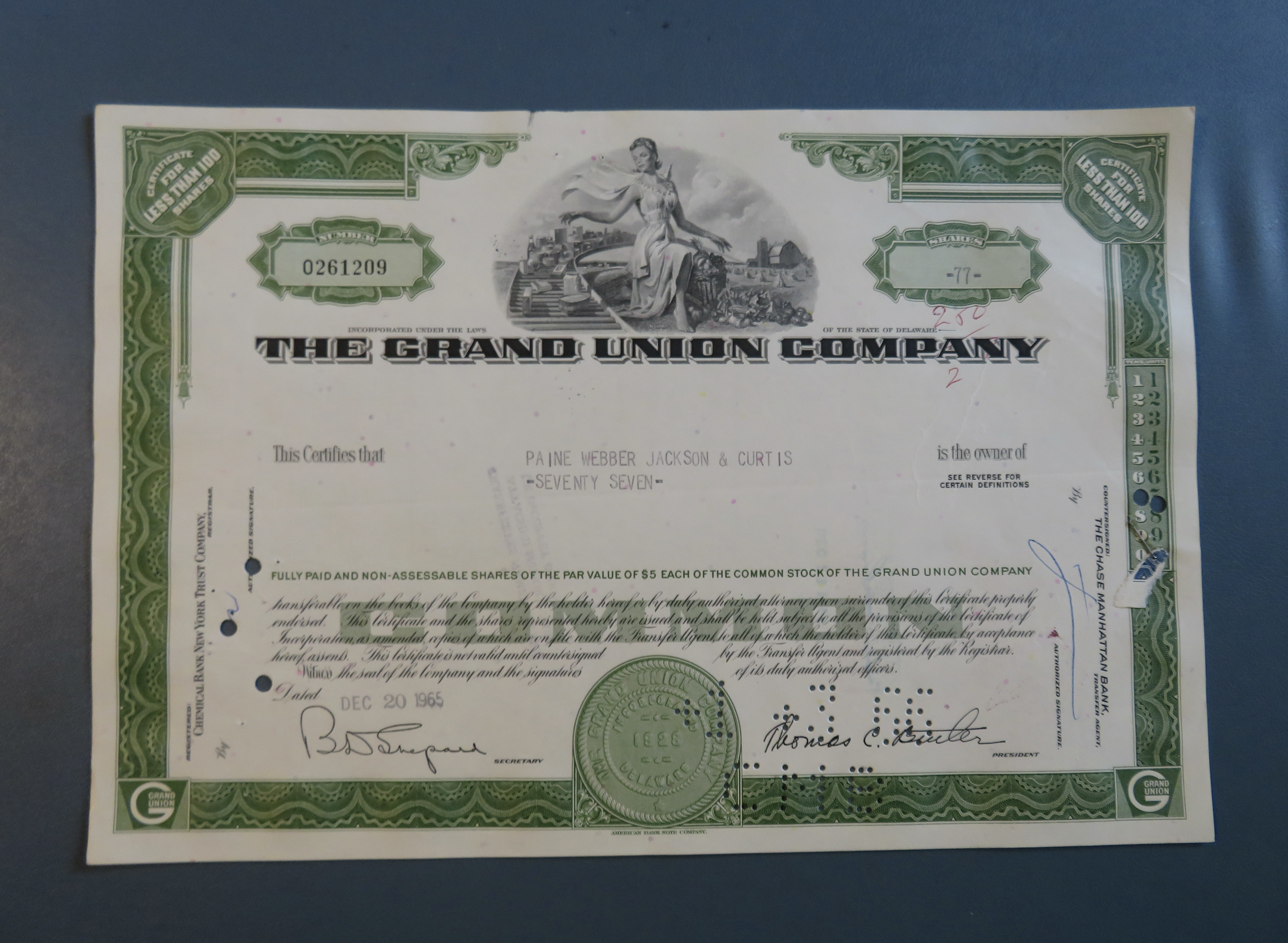 1965 The Grand Union Company Stock Certificate