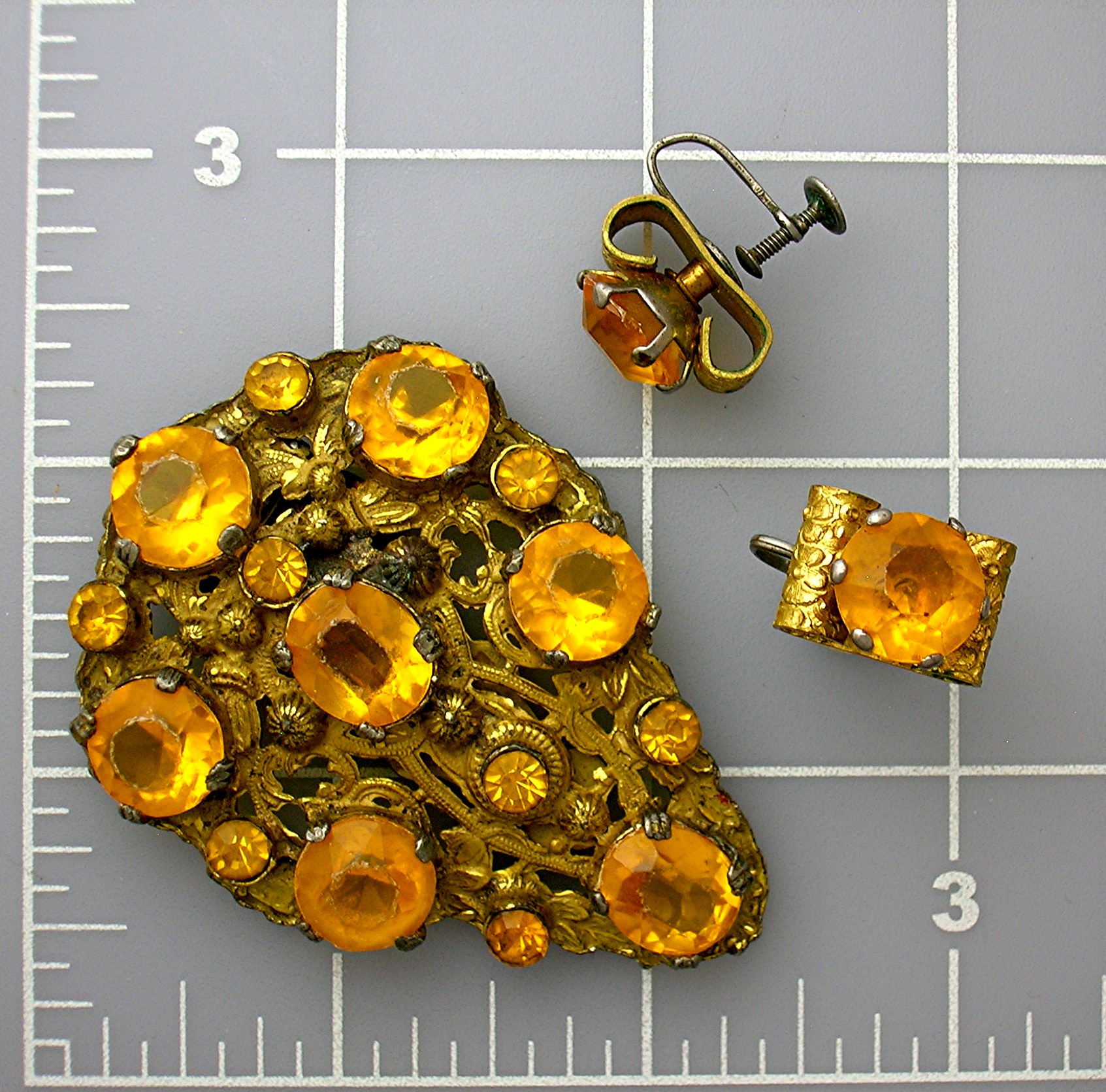 Dress Clip Golden Amber Glass  with Earrings