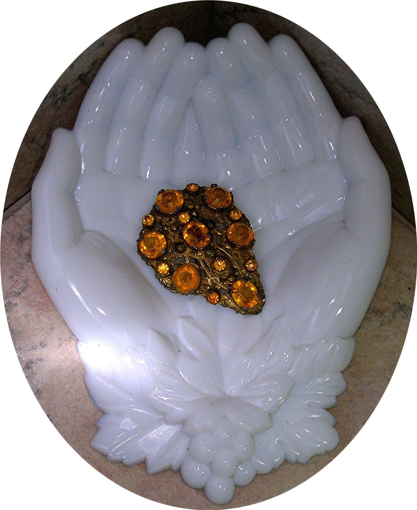 Dress Clip Golden Amber Glass  with Earrings
