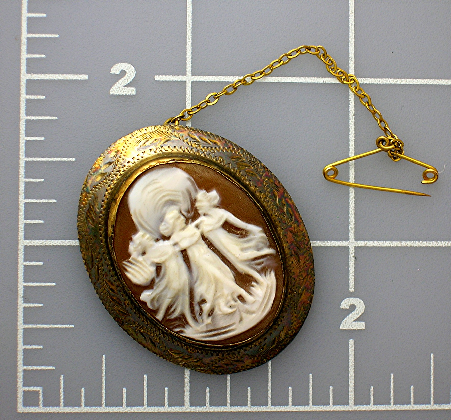Cameo Beautiful Old English 3 Graces Cameo Brooch