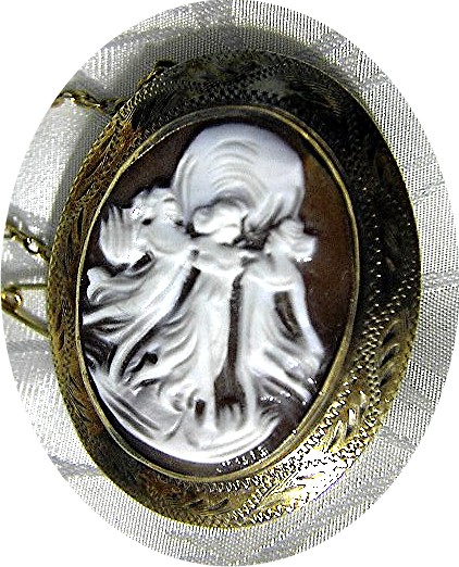 Cameo Beautiful Old English 3 Graces Cameo Brooch