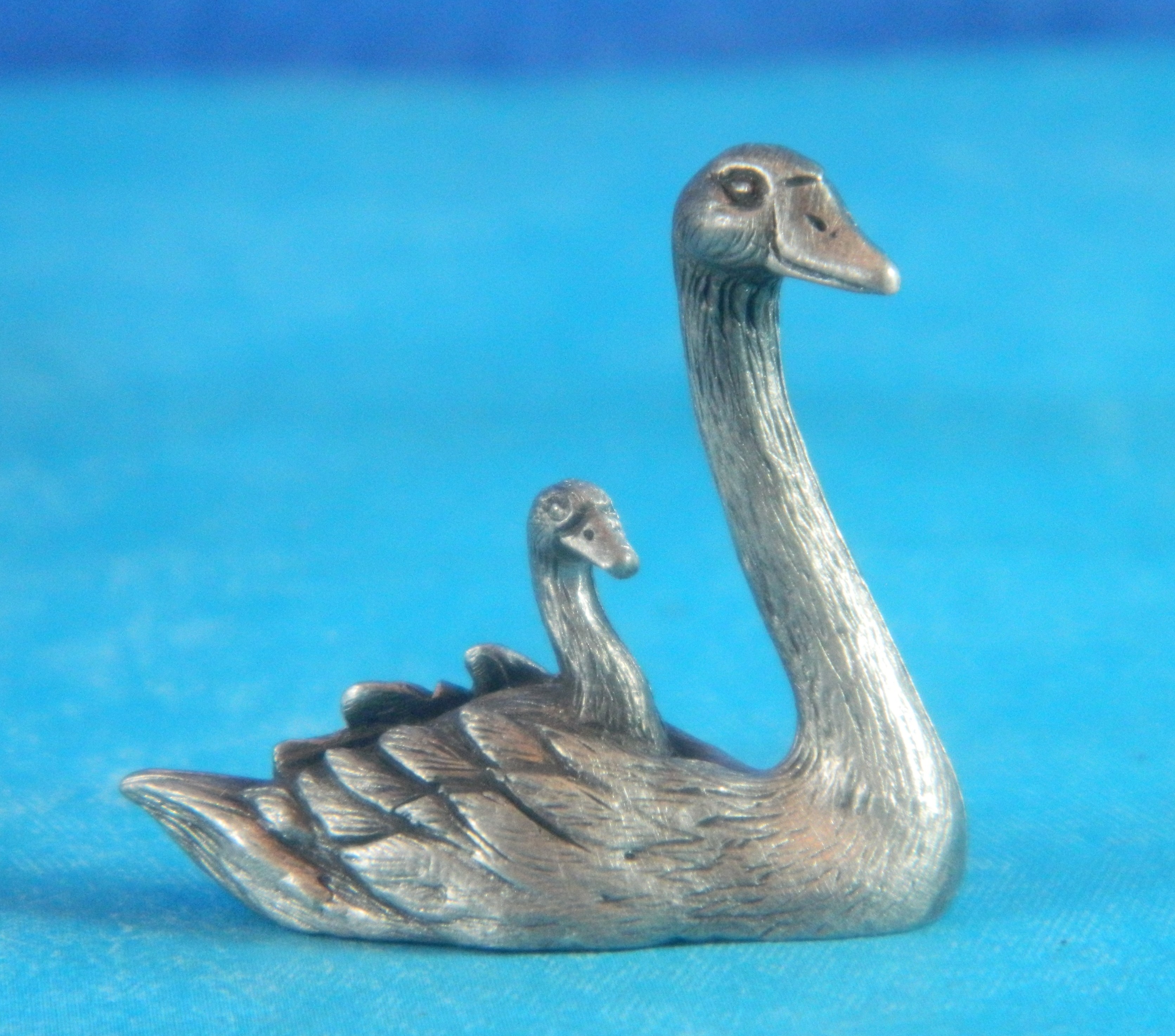 Swan with Baby Pewter Image Miniature
