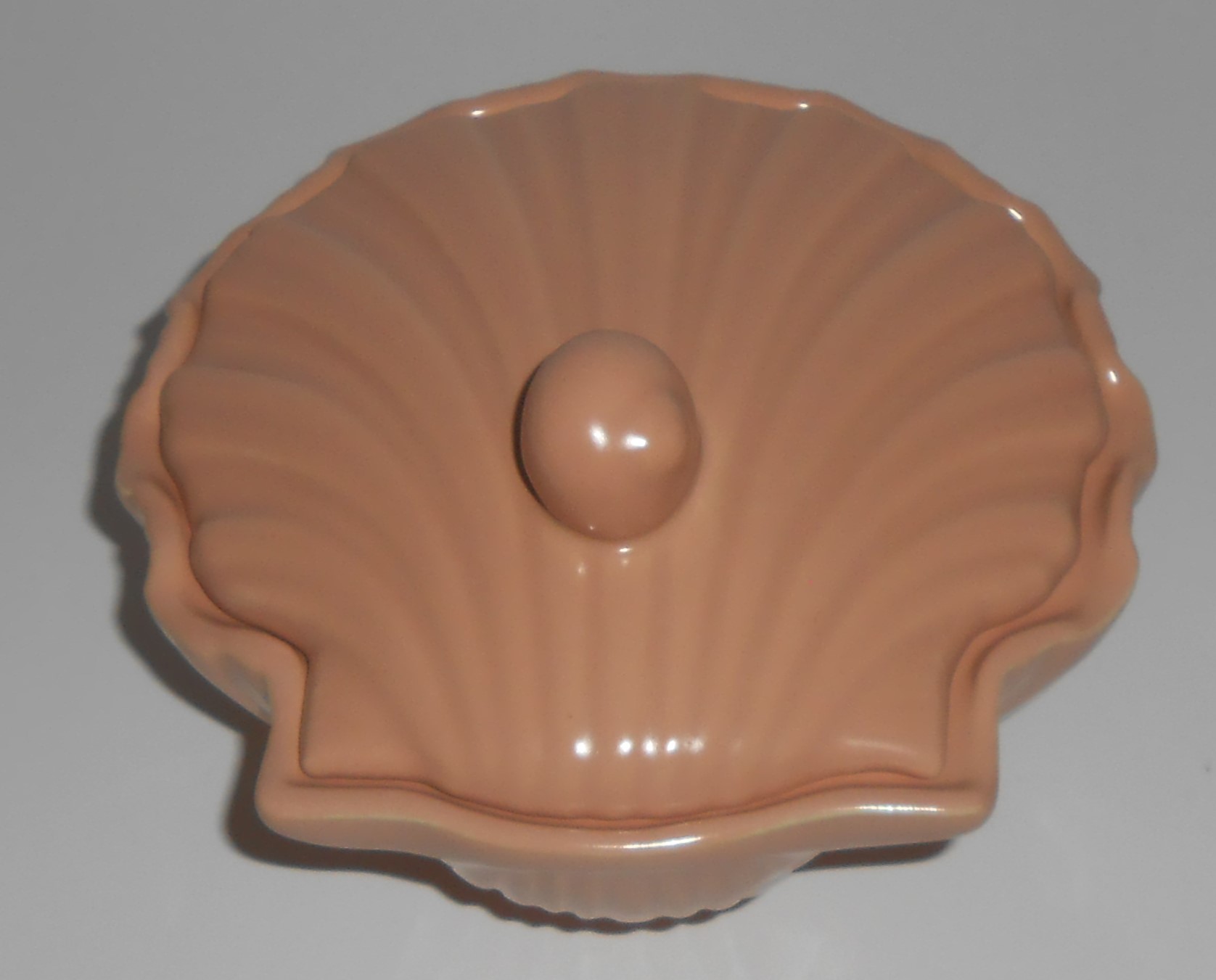 Franciscan Pottery Catalina Rancho Satin Coral Chowder