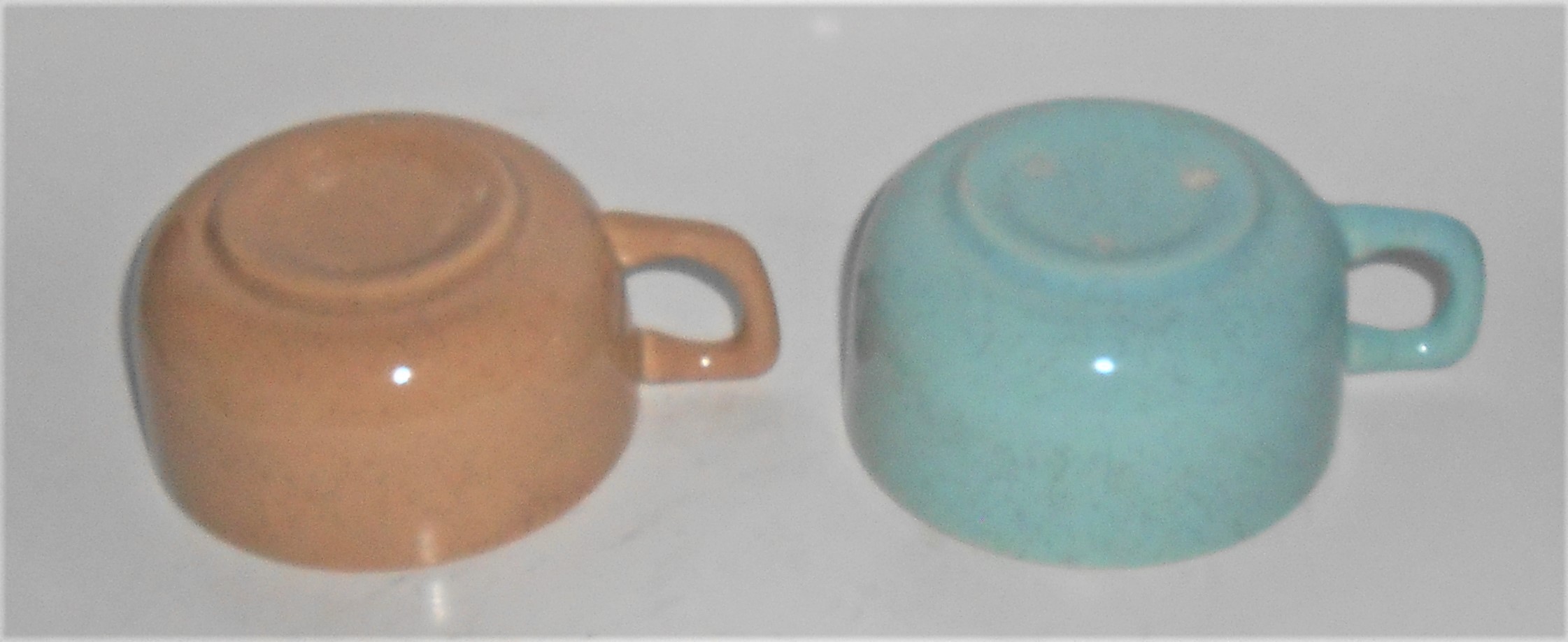 Bauer Brusche Pottery Al Fresco Pair Tan / Blue Speckle