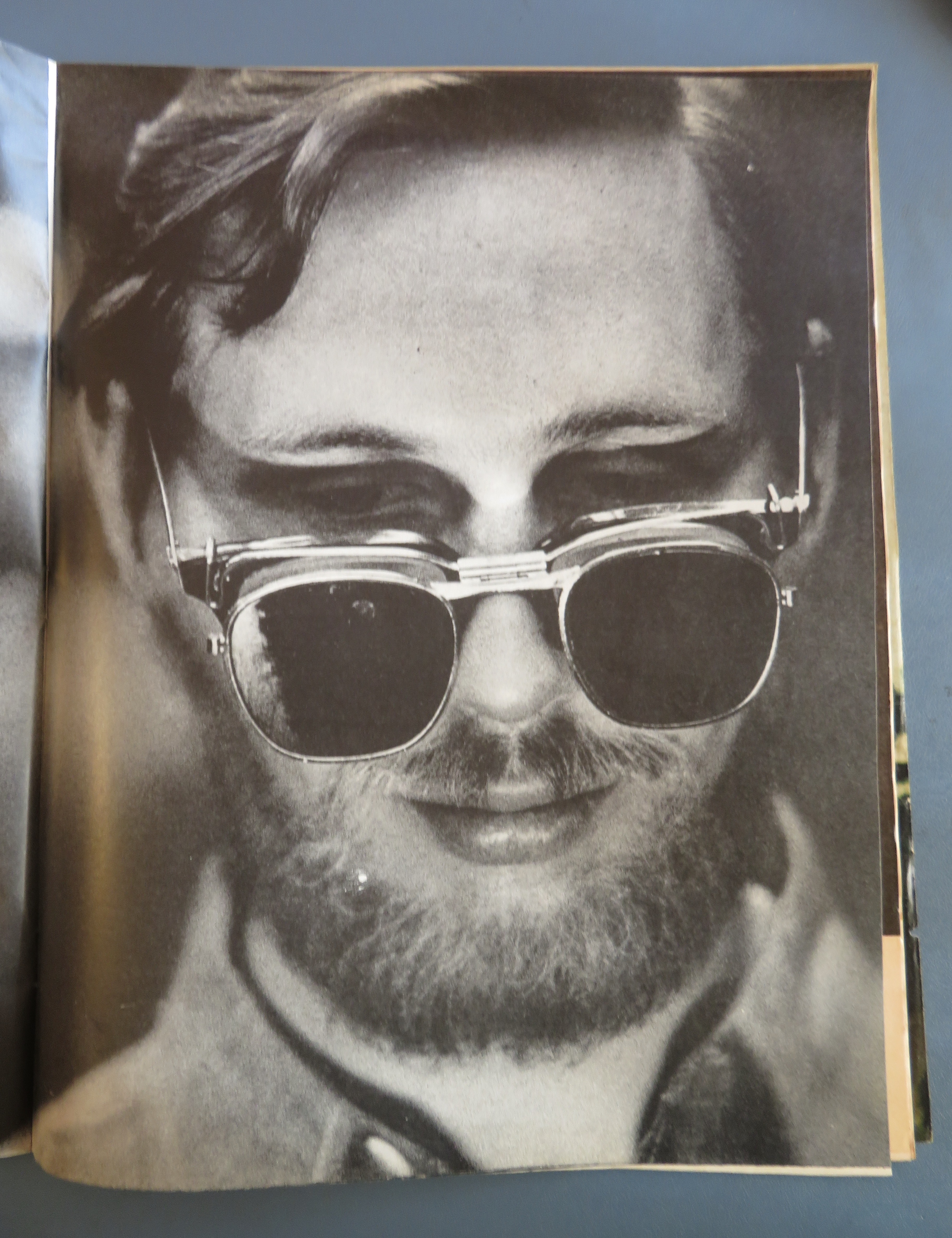 Life Magazine September 1, 1972 Bored On The Job