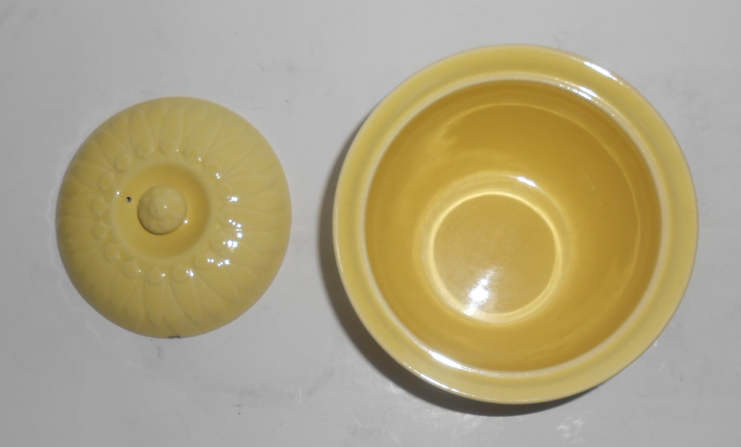 Coors Pottery Coorado Yellow Large Bean Pot w/Lid