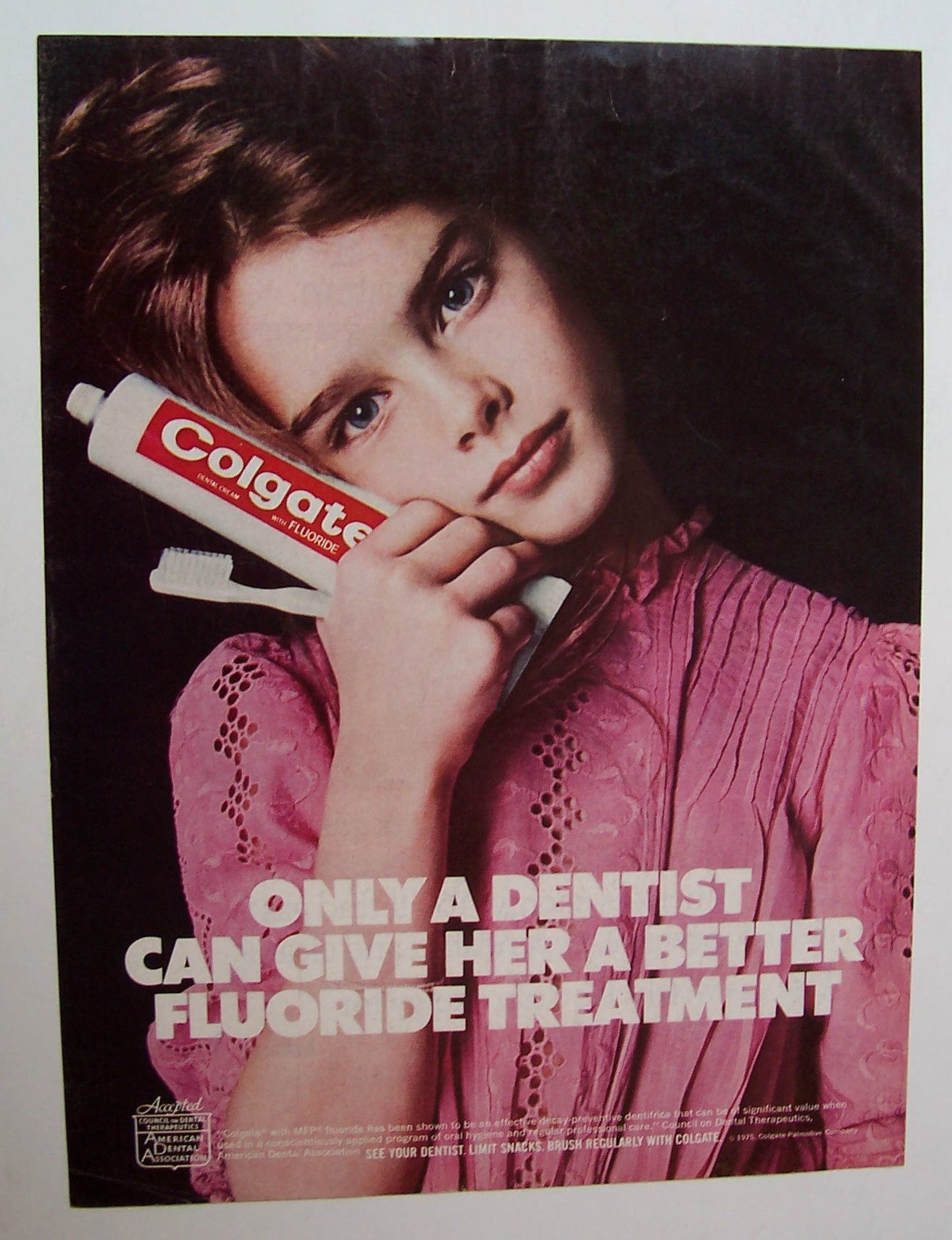 1975  Colgate  Toothpaste