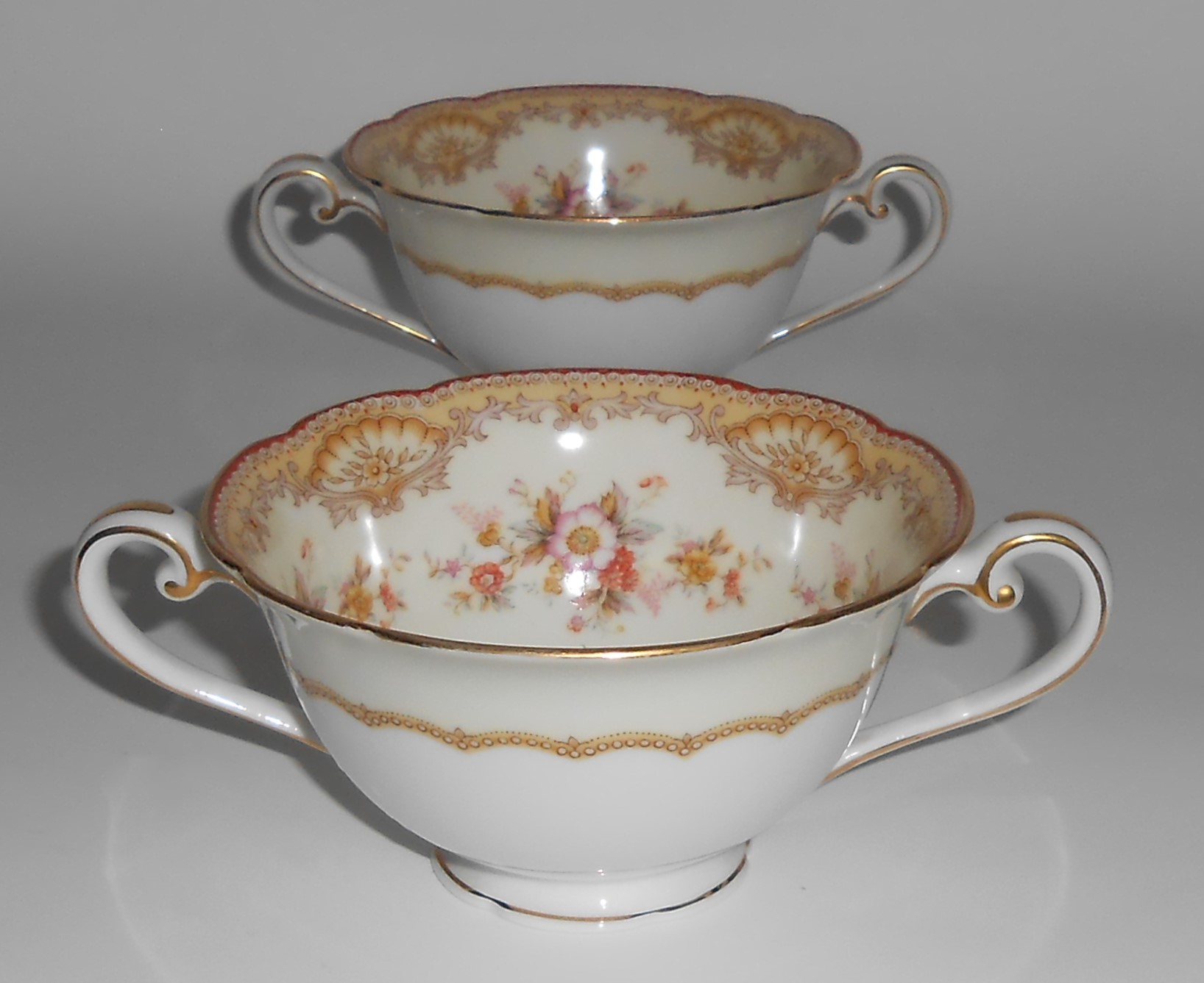 Noritake Porcelain China Pr Moneda Bouillon Soup w/Gold