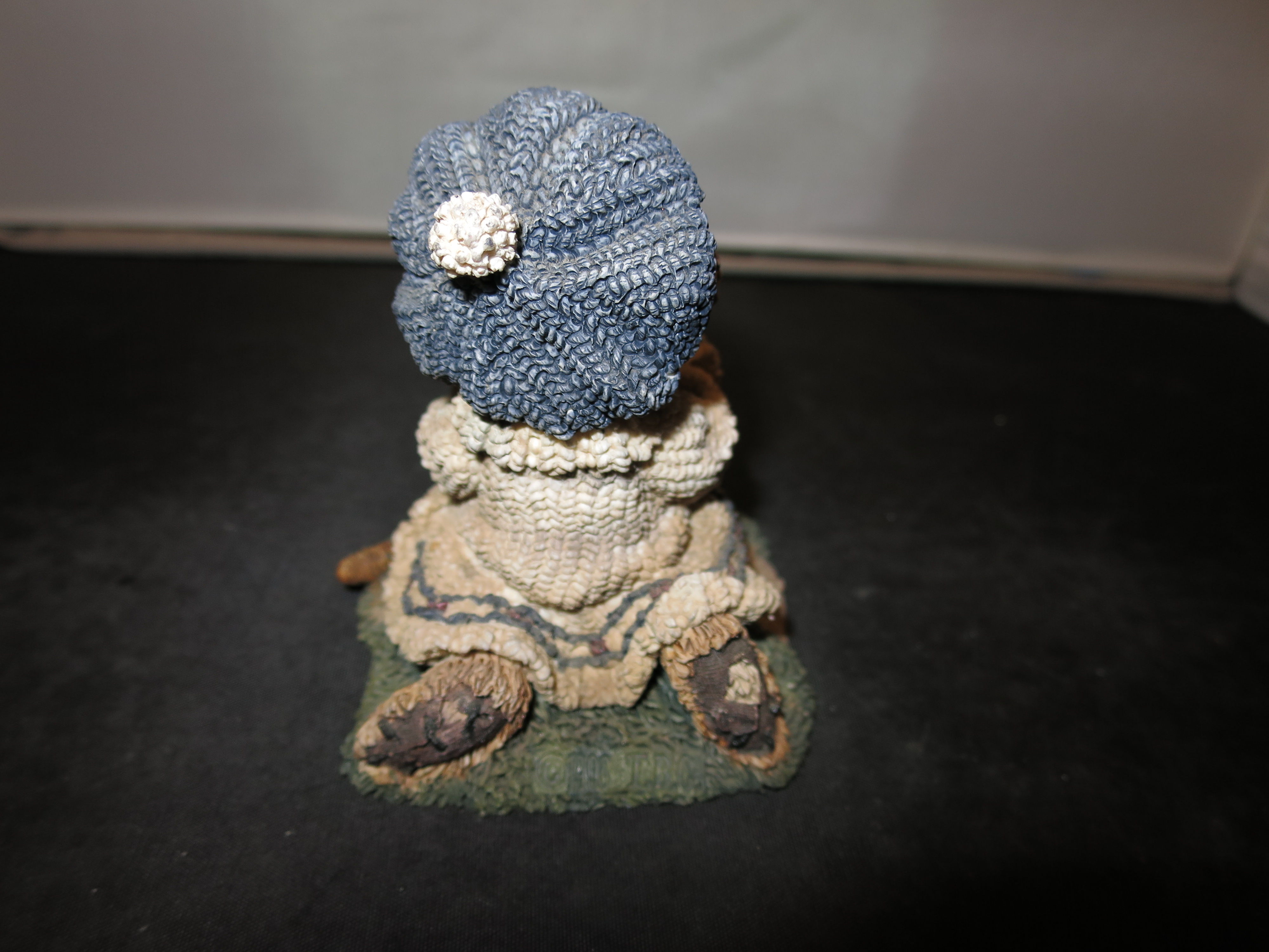 Boyds Bears and Friends Sebastians Prayer