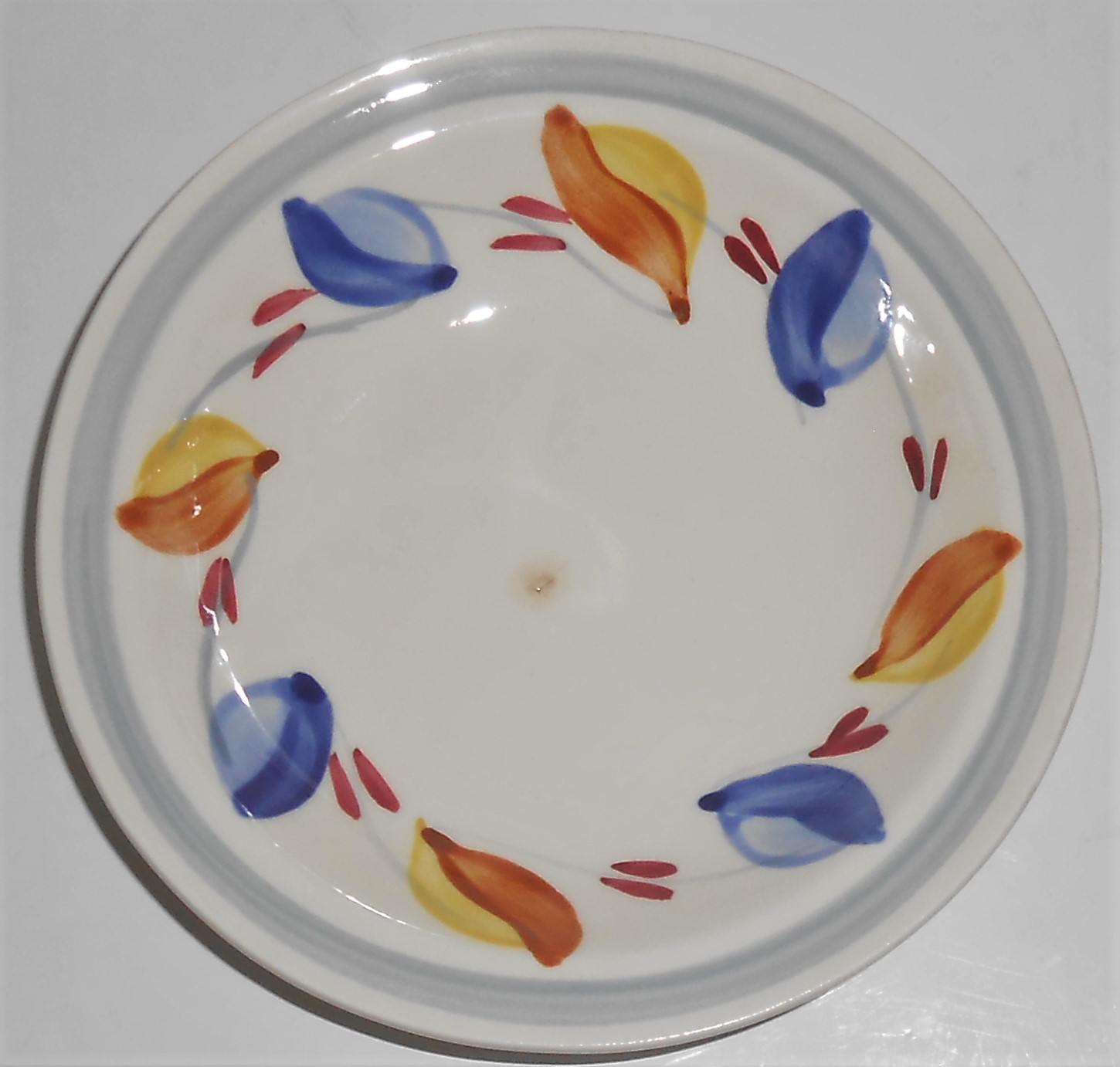 Vernon Kilns Pottery Hand Decorated Susan Fruit Bowl