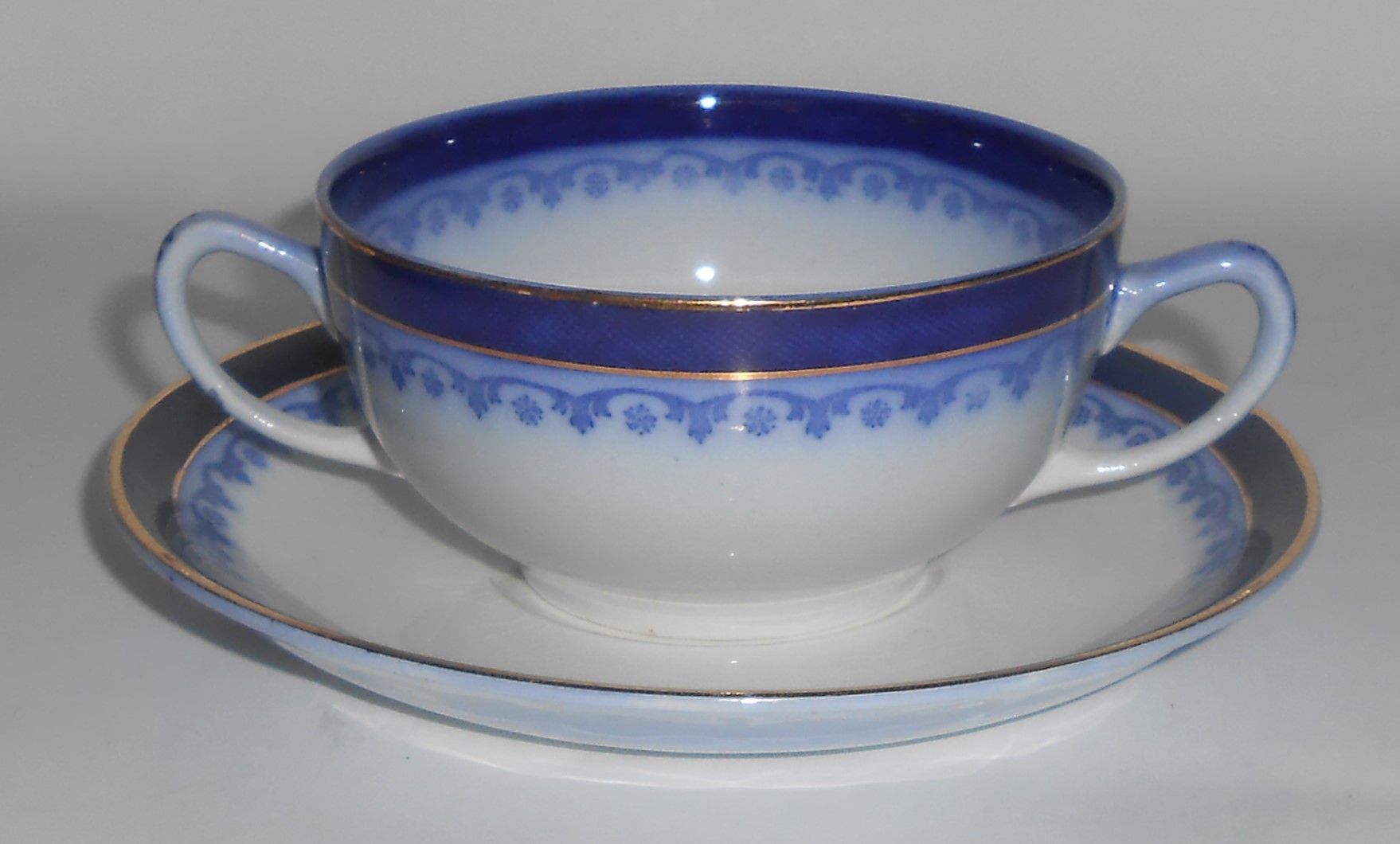 Vintage Grindley Flow Blue Olympic / Burton Cream Soup