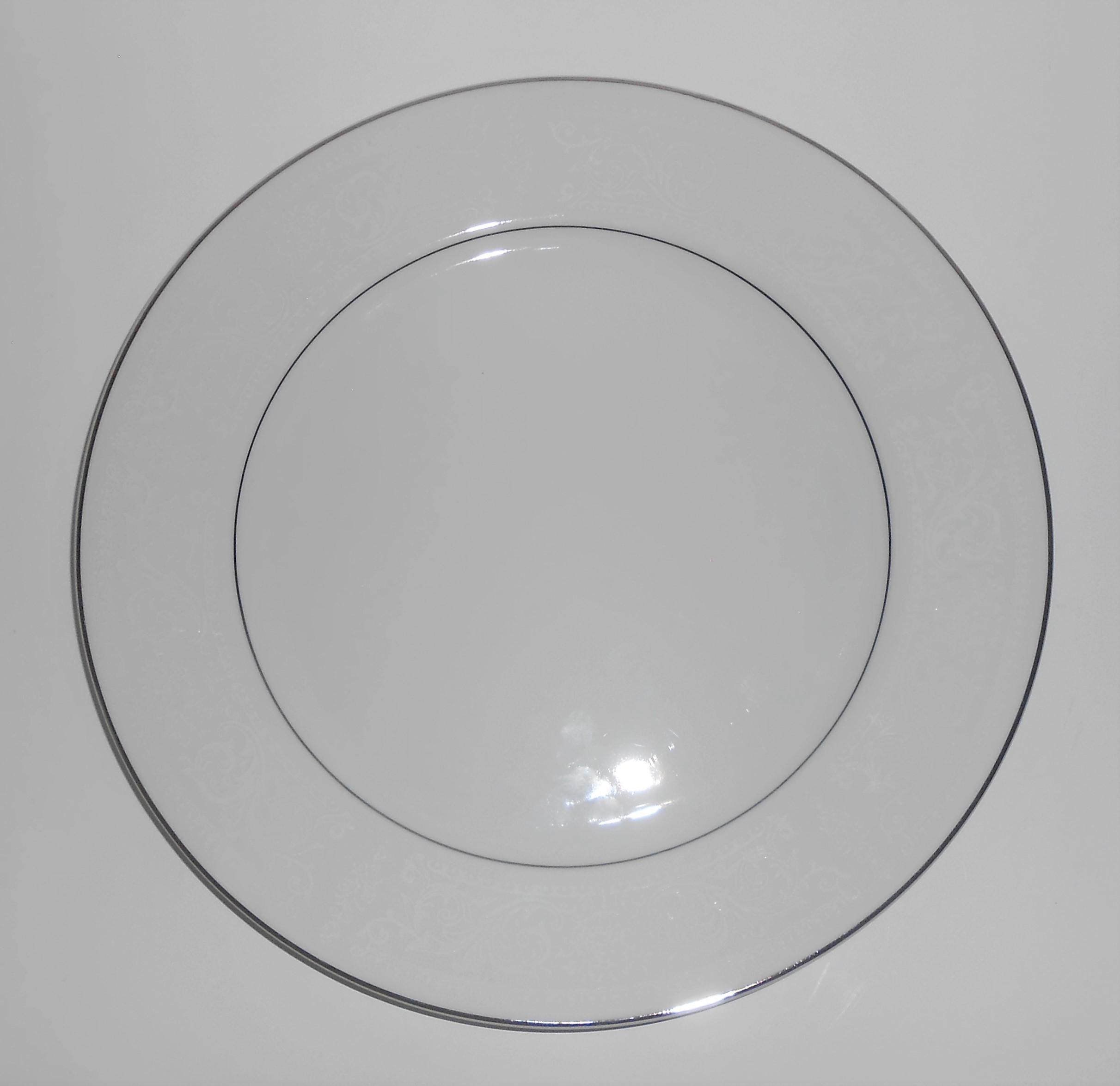 Salem Heritage China Lace Bouquet Platinum Dinner Plate