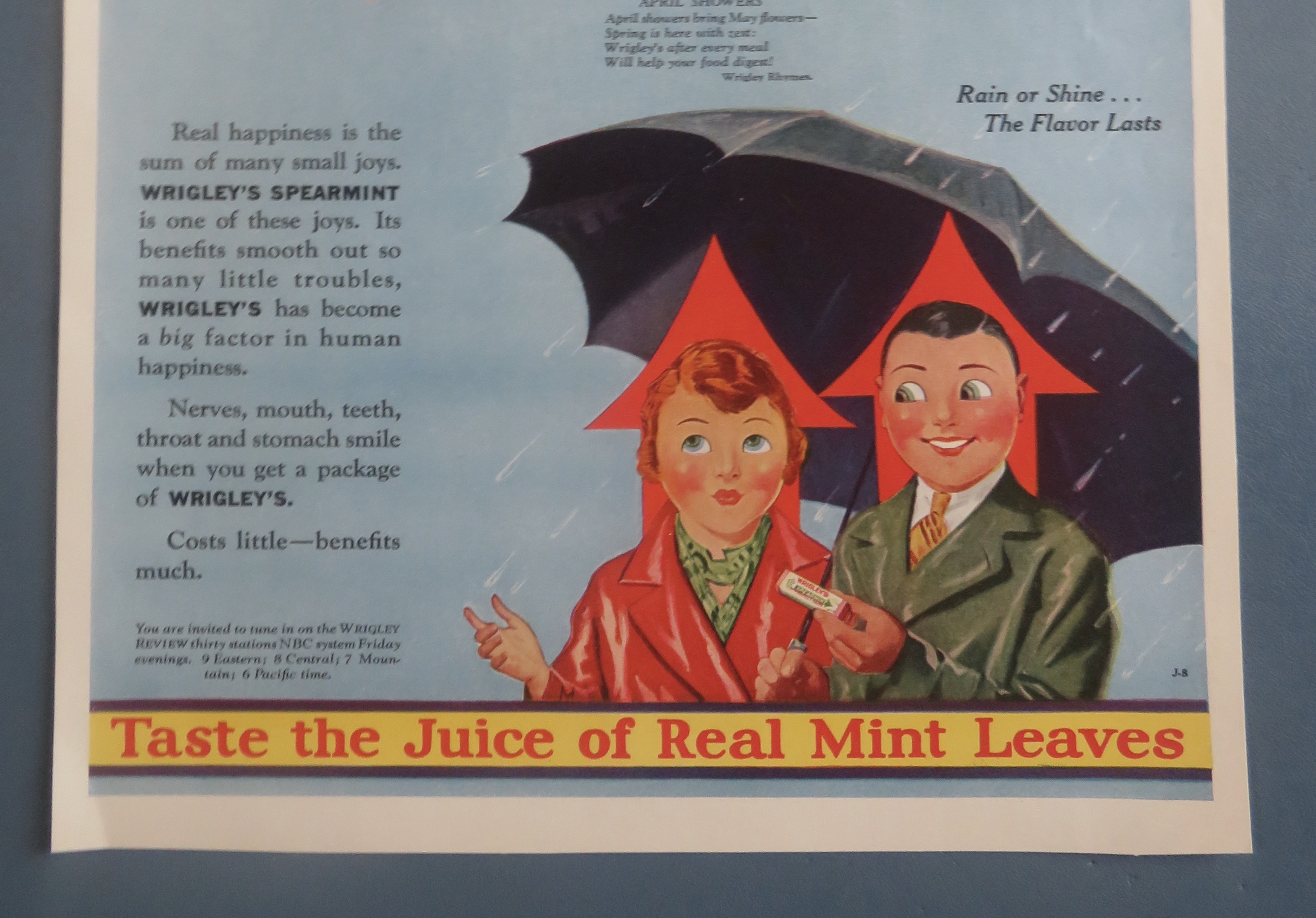 1929 Wrigley's Spearmint Gum w Man & Woman In The Rain