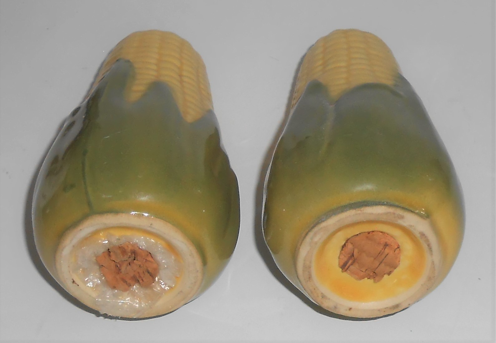 Vintage Shawnee Pottery Corn King Large Shaker Set