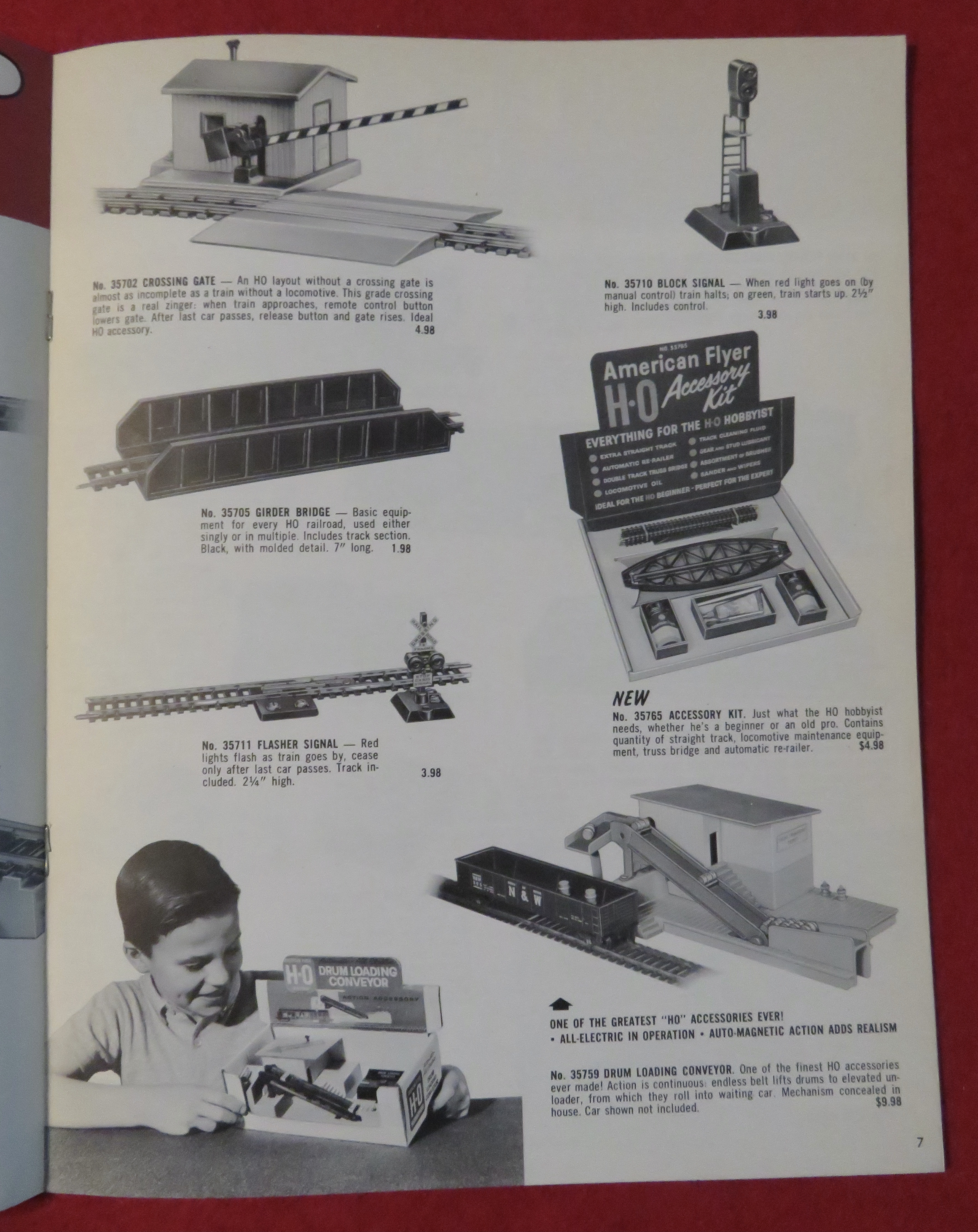American Flyer Model Railroad Train Catalog 1960