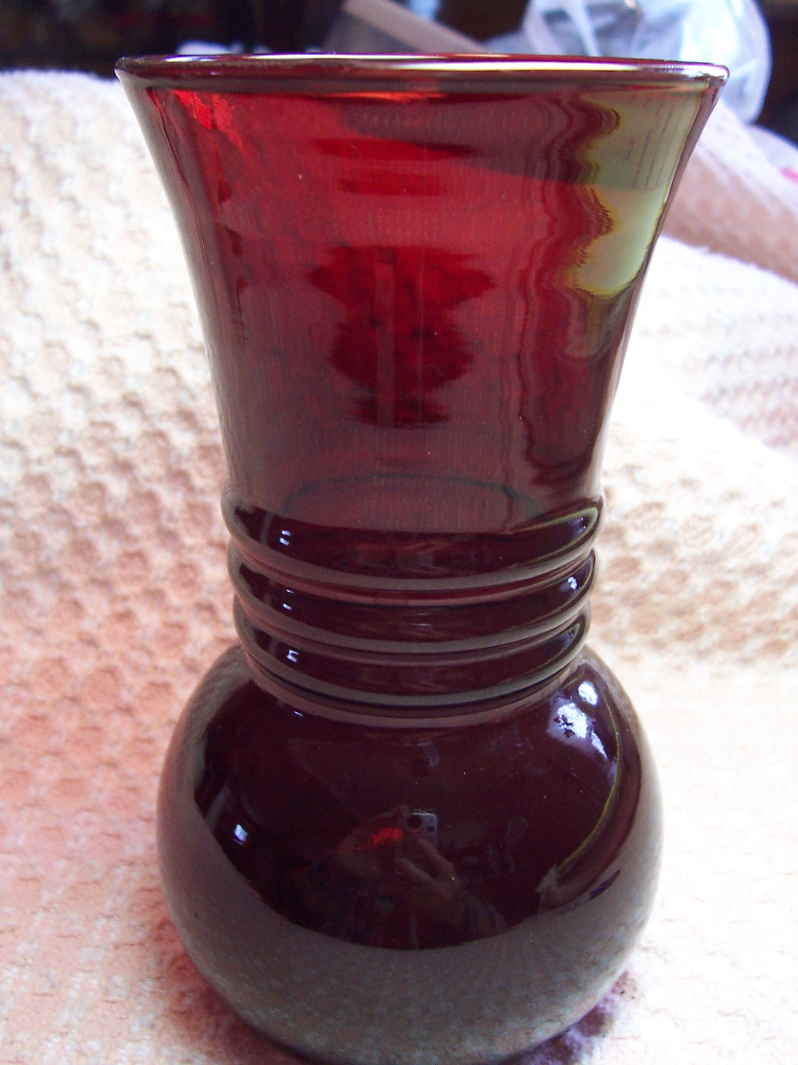Anchor Hocking Fire King Royal Ruby 6 1/2 In