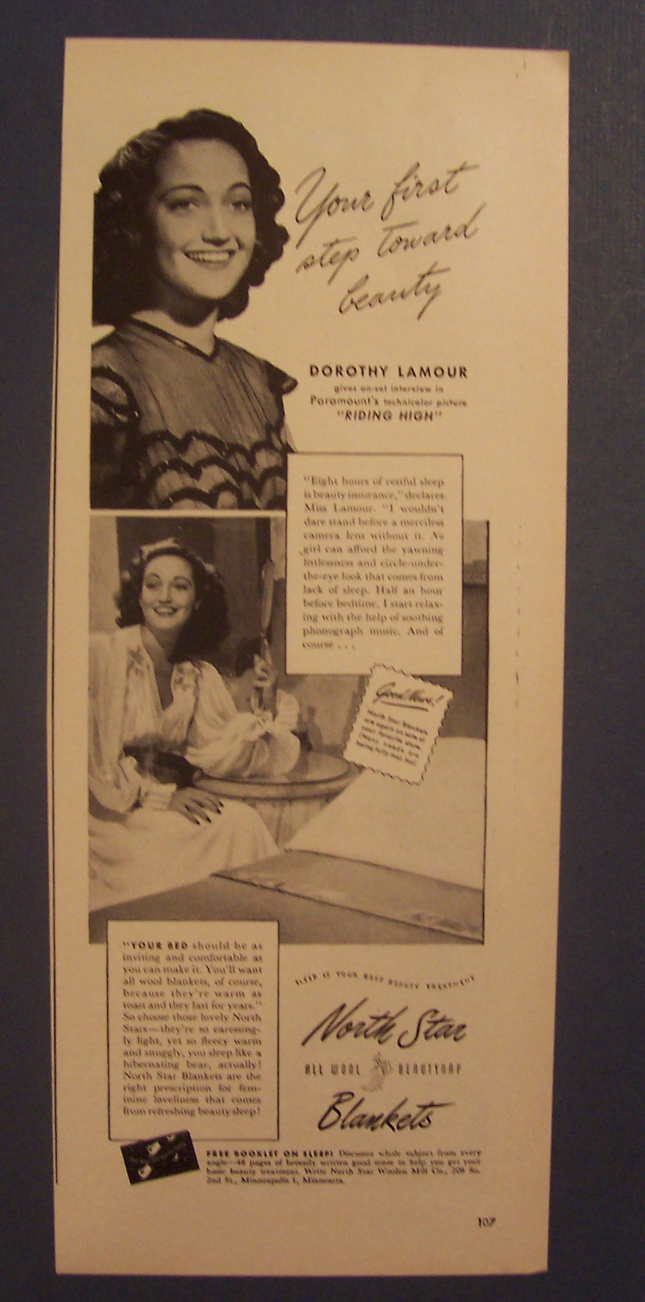 1943  North  Star  Blankets  with  Dorothy  Lamour