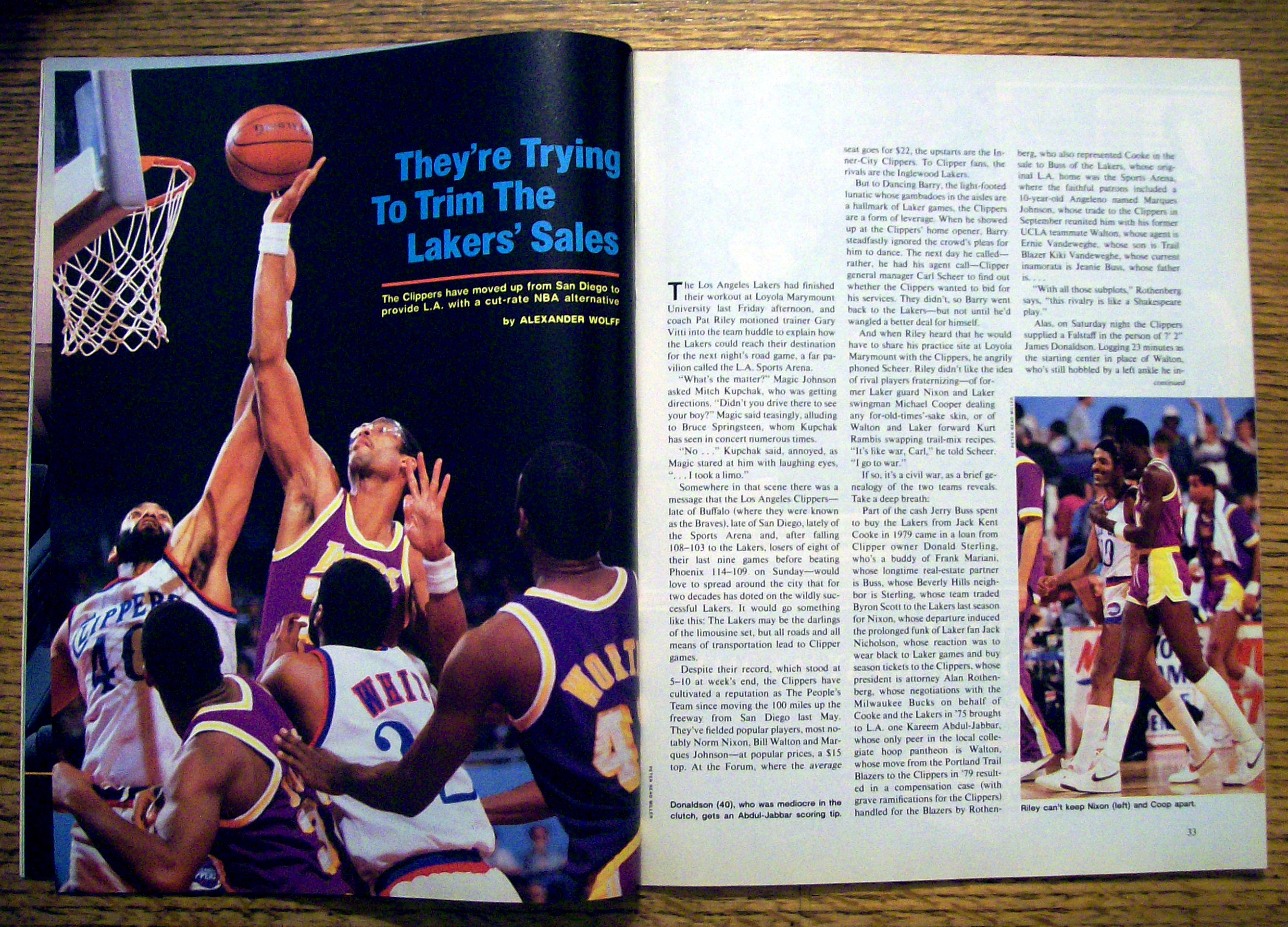 Sports Illustrated Magazine-December 3, 1984-D. Flutie