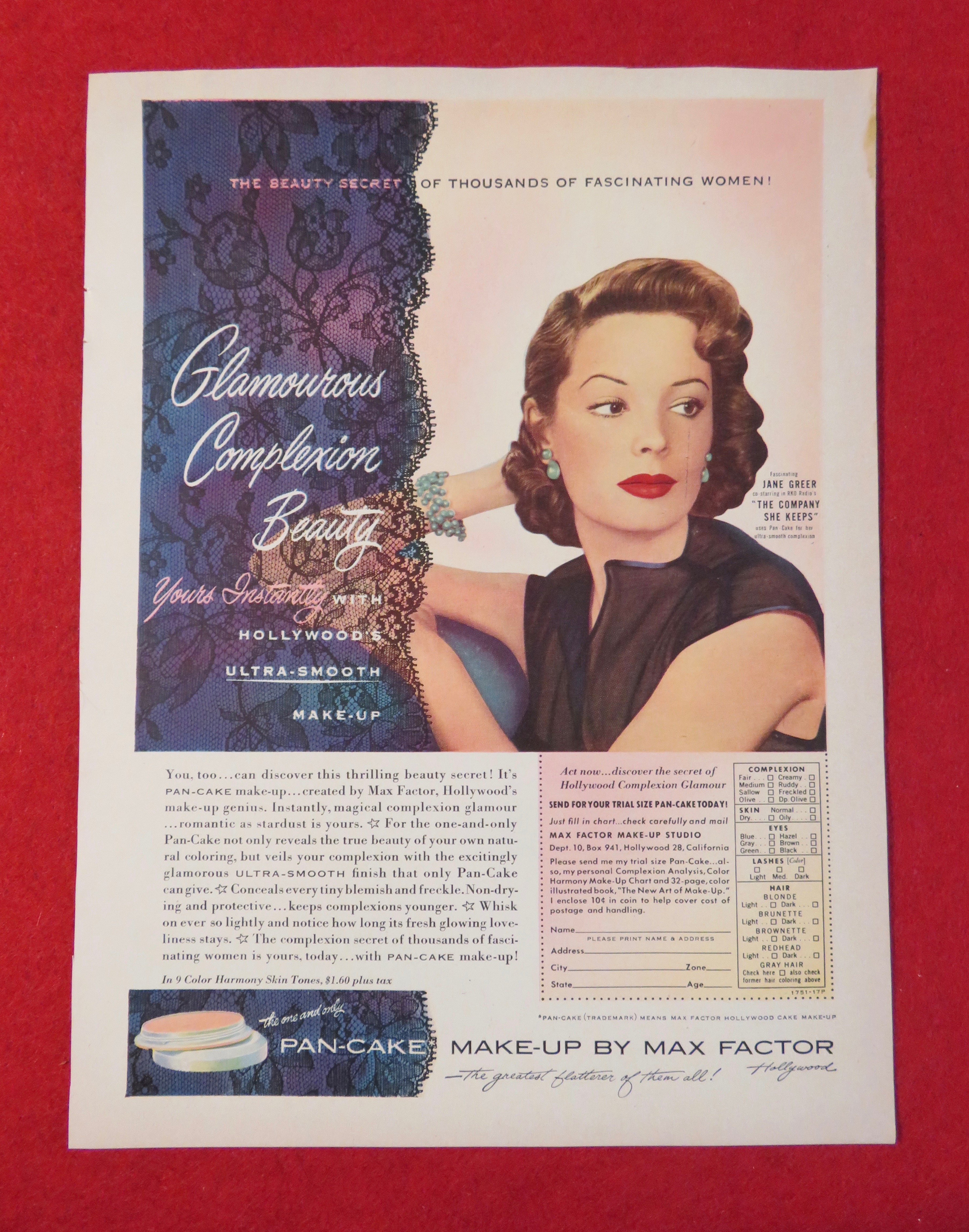 1951 Max Factor Pan Cake Make Up w/ Jane Greer