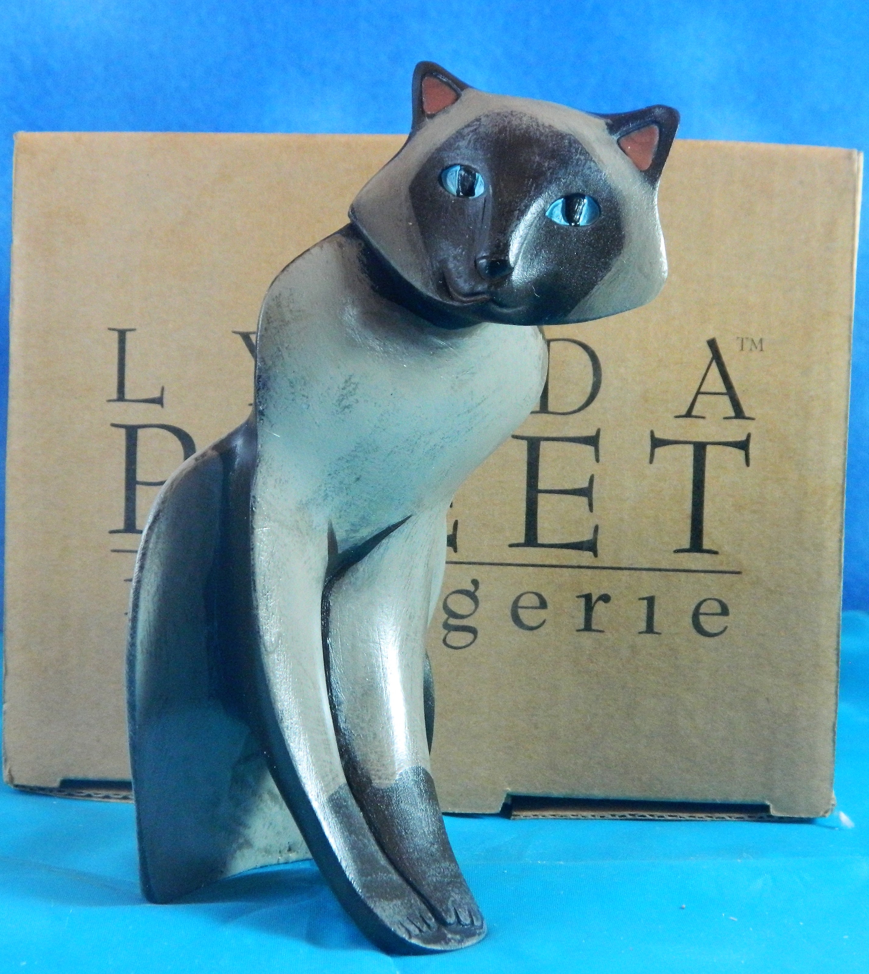 Linda Pleet Menagerie Angular Sitting Siamese Cat