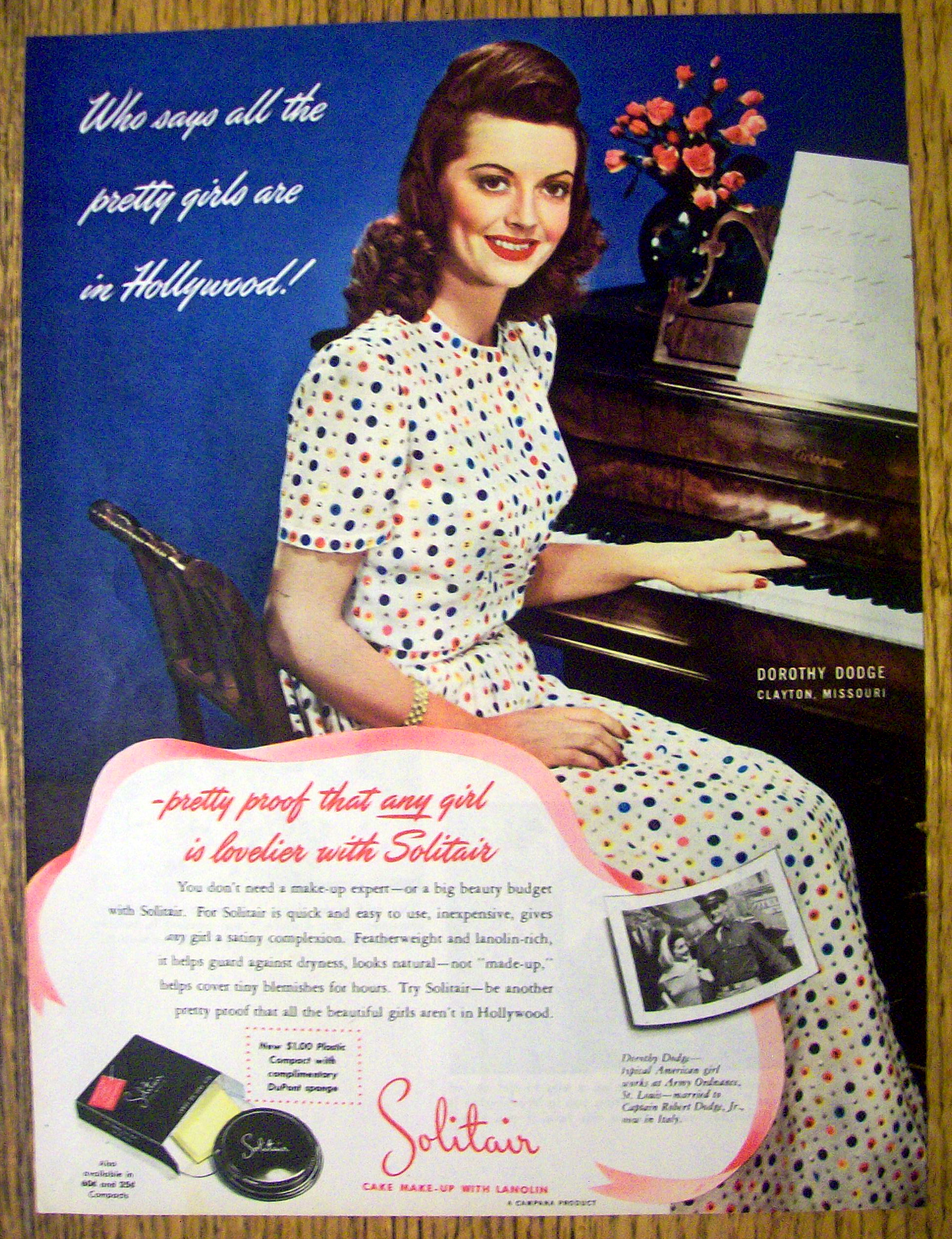 1945 Solitair Cake Make Up with Dorothy Dodge