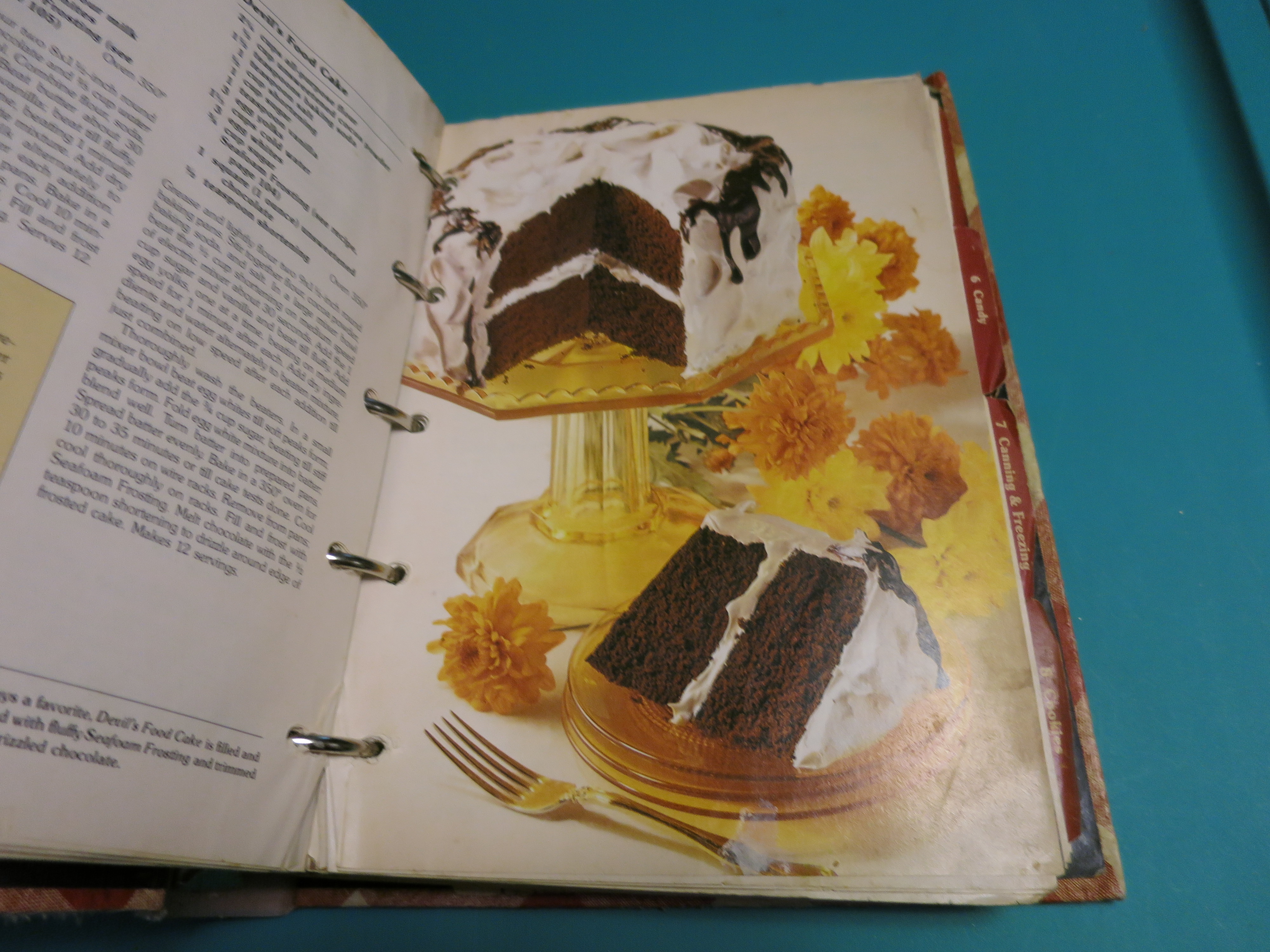 Better Home And Gardens New Cook book 1960s