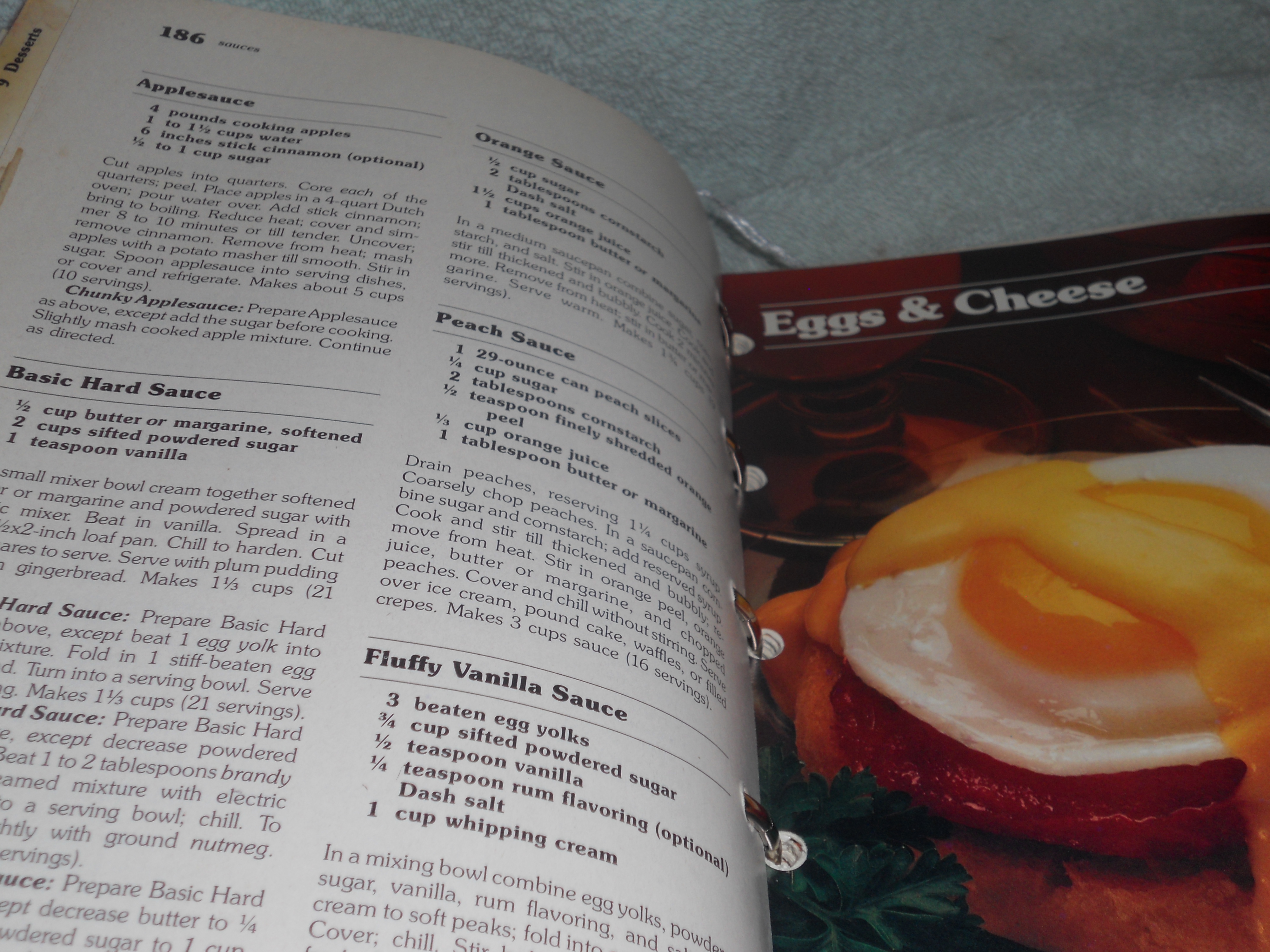 Better Home And Gardens New Cook book 1960s