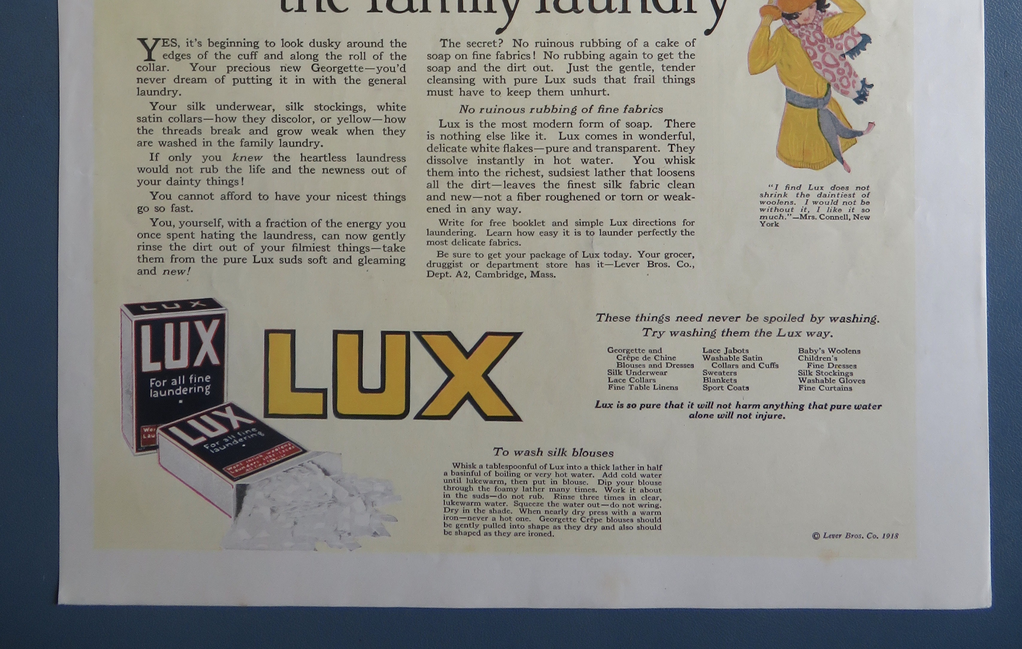 1918 Lux Soap with Woman & Maid Looking At Dress