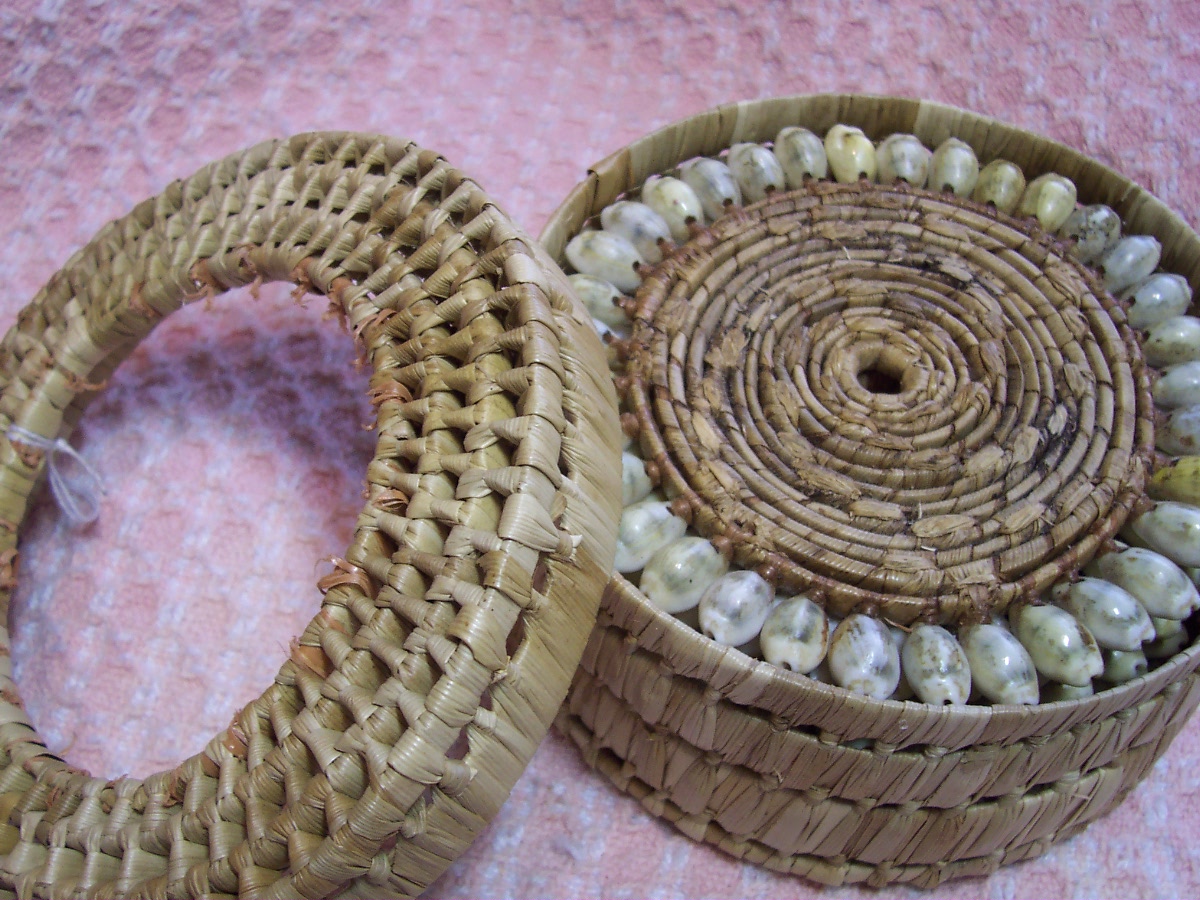 Basket Weave Coaster Set with Sea Shells