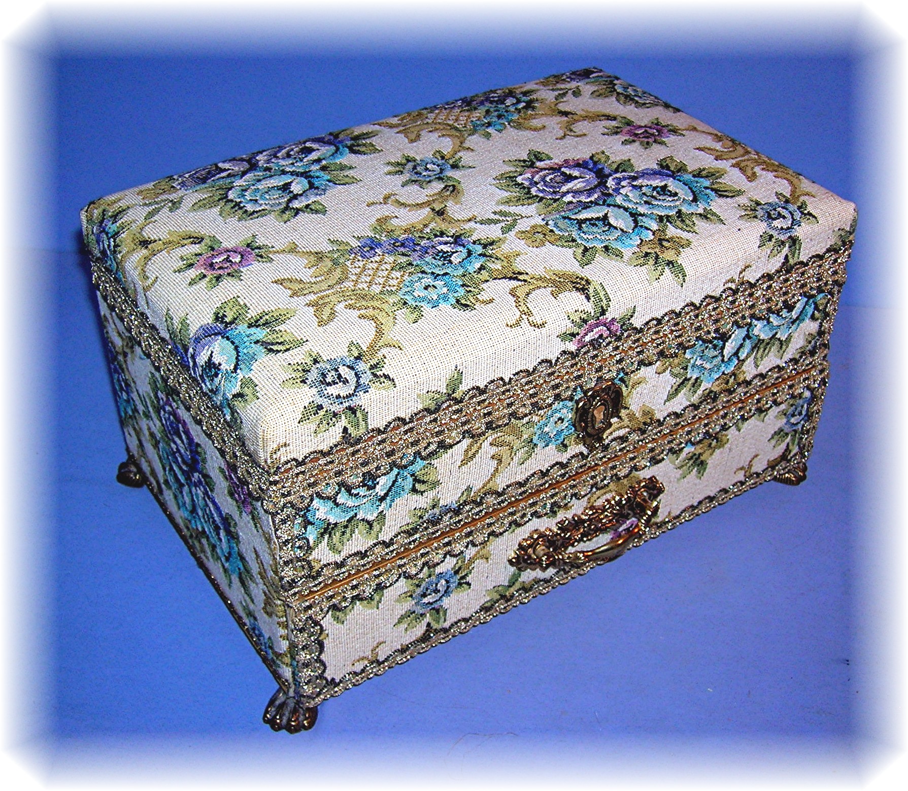Music Jewel Box Brocade Brass Claw Feet Japan 60s