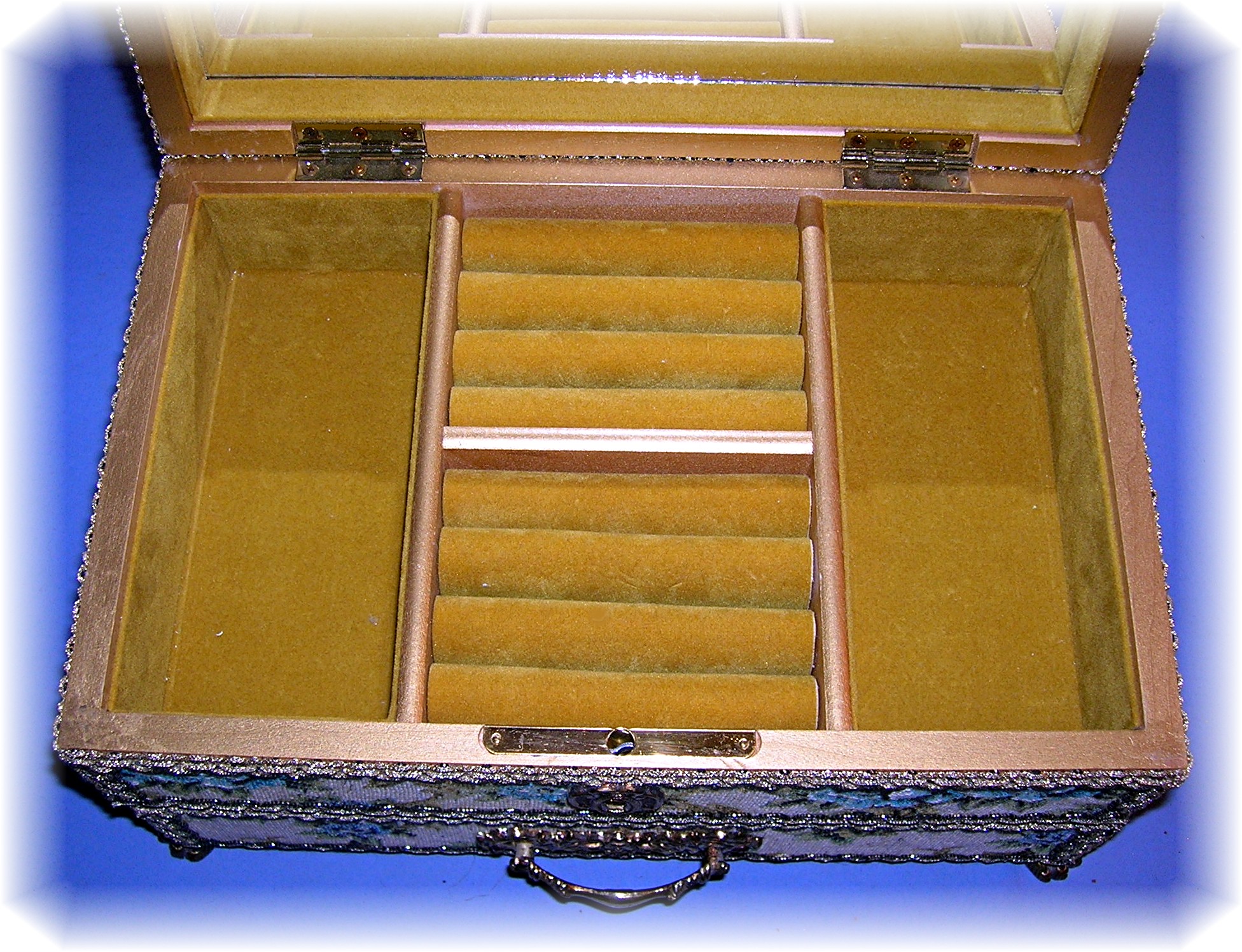 Music Jewel Box Brocade Brass Claw Feet Japan 60s