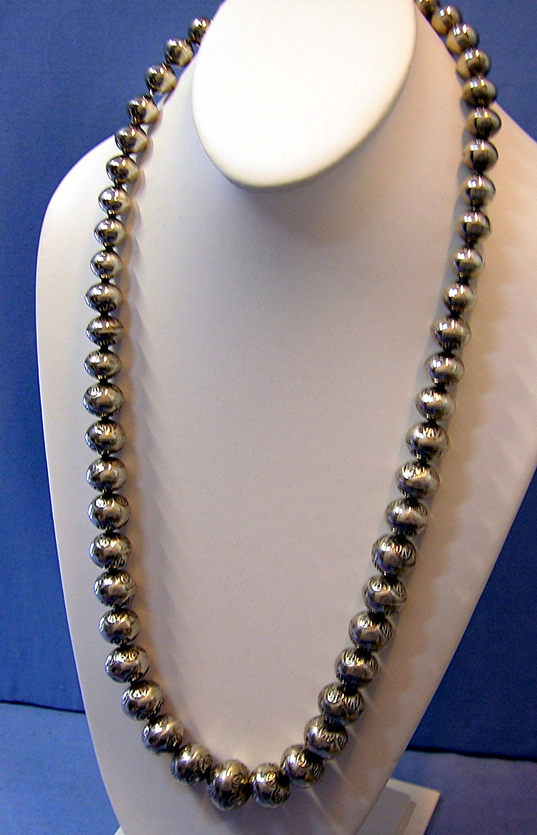 Navajo Pearls Sterling Silver Graduated 28 Inch Necklac