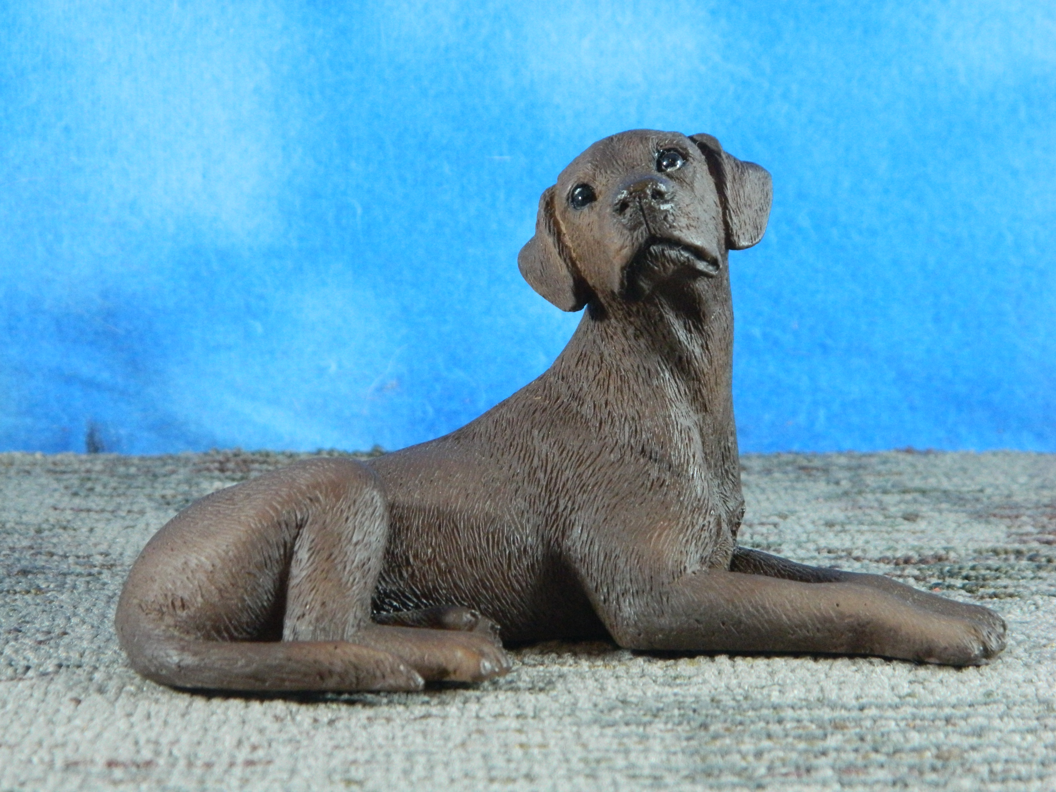 Castagna Italy Alabaster Resin Chocolate Labrador