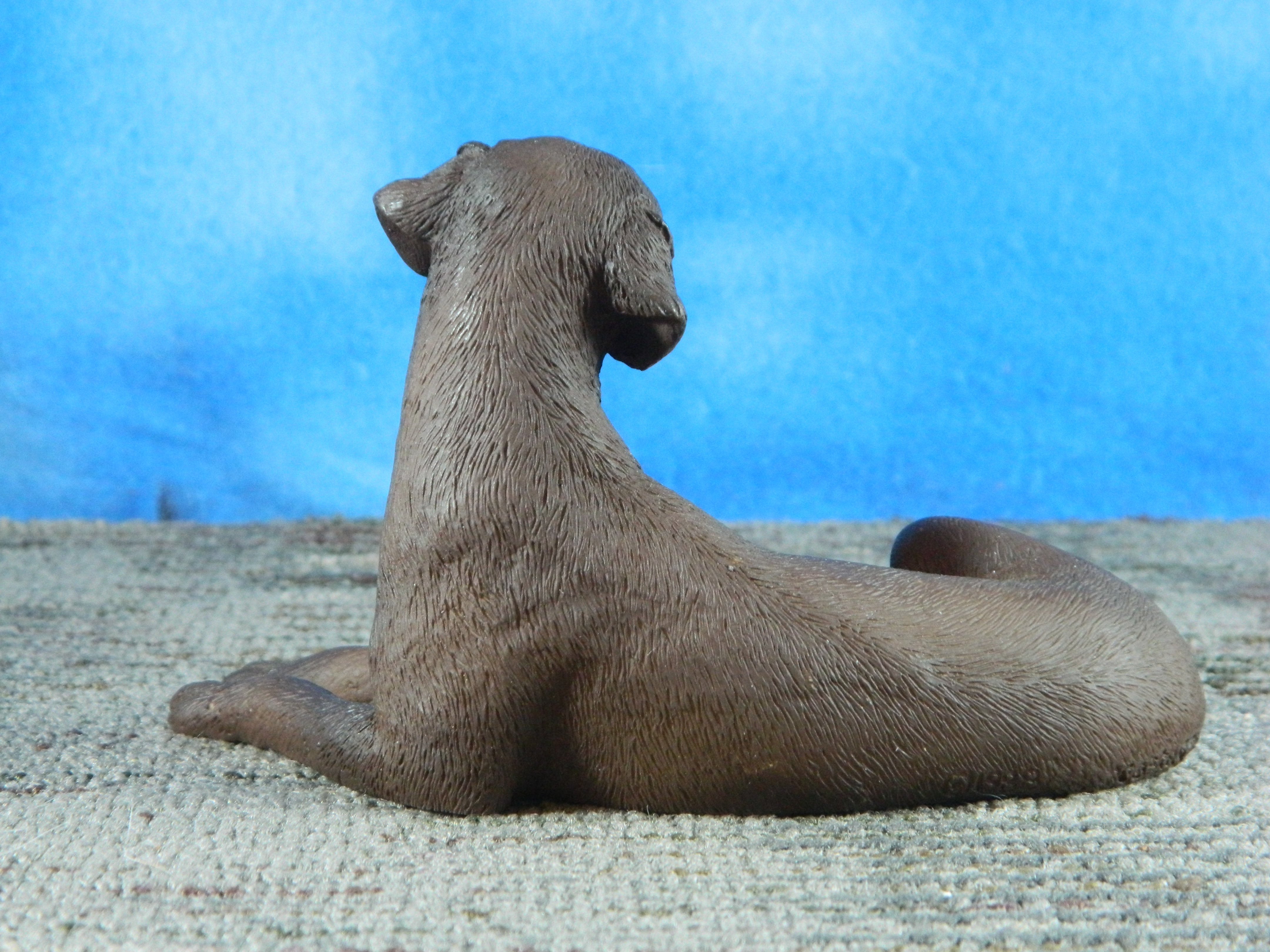 Castagna Italy Alabaster Resin Chocolate Labrador