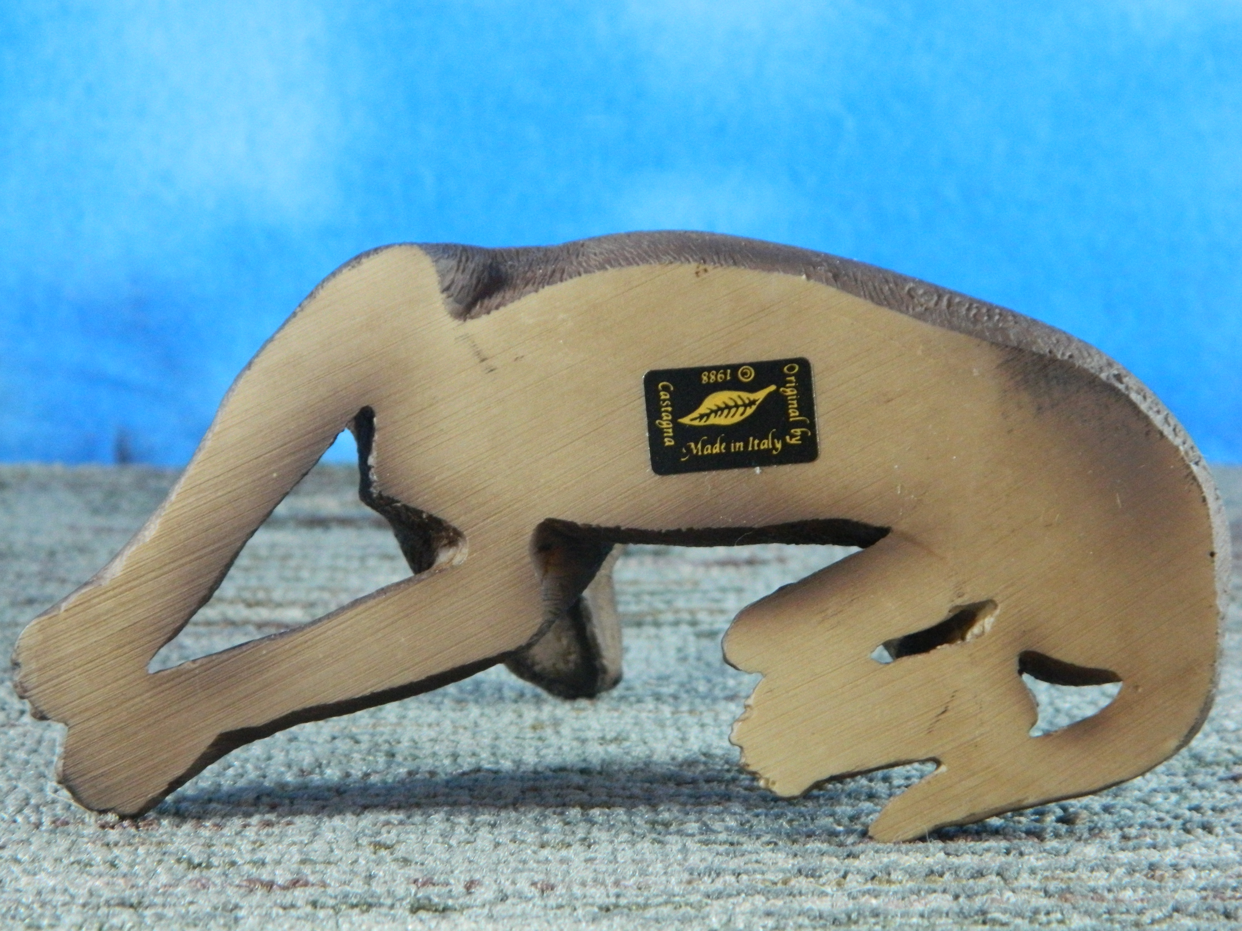 Castagna Italy Alabaster Resin Chocolate Labrador