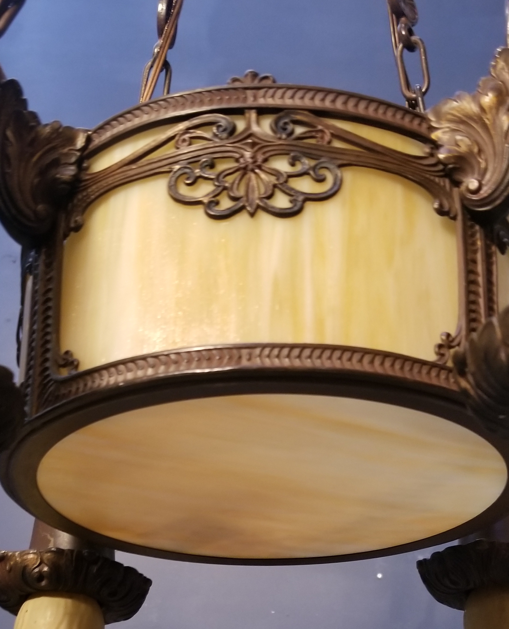 Arts and Crafts pendant light