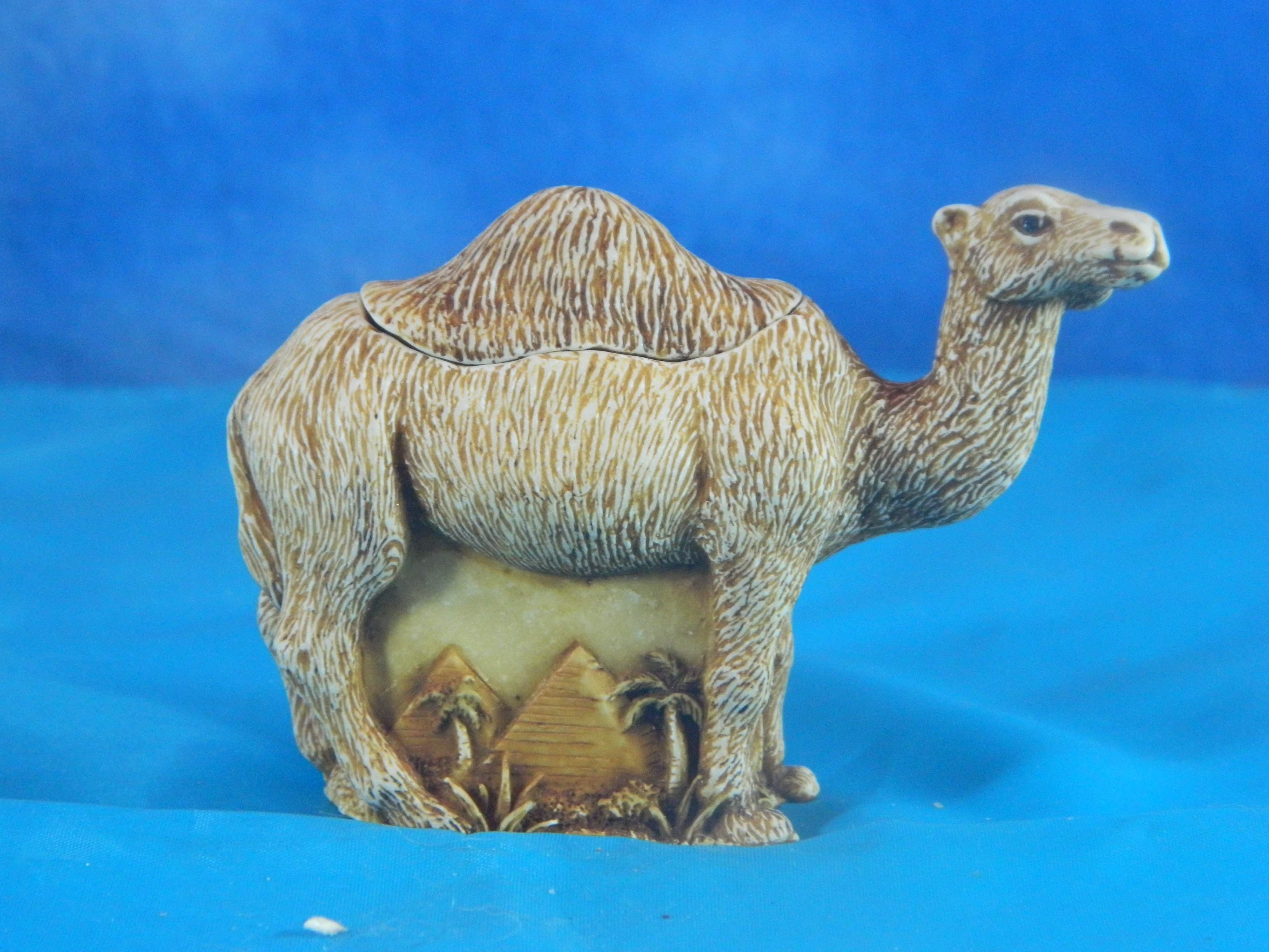 SIAB Surprise It's a Box Made in England Camel