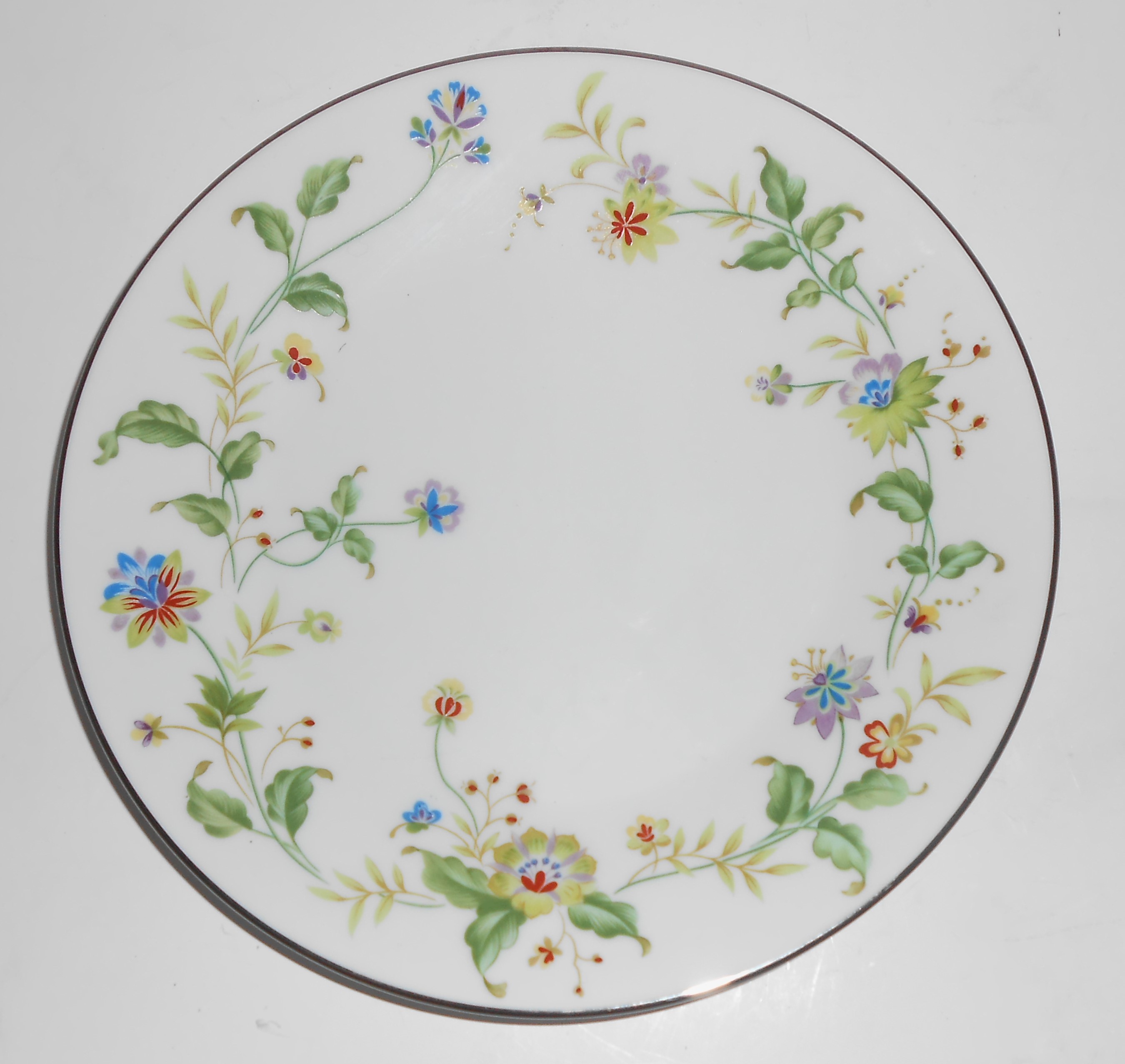 Noritake China Porcelain Nouveau Floral w/Platinum Sal