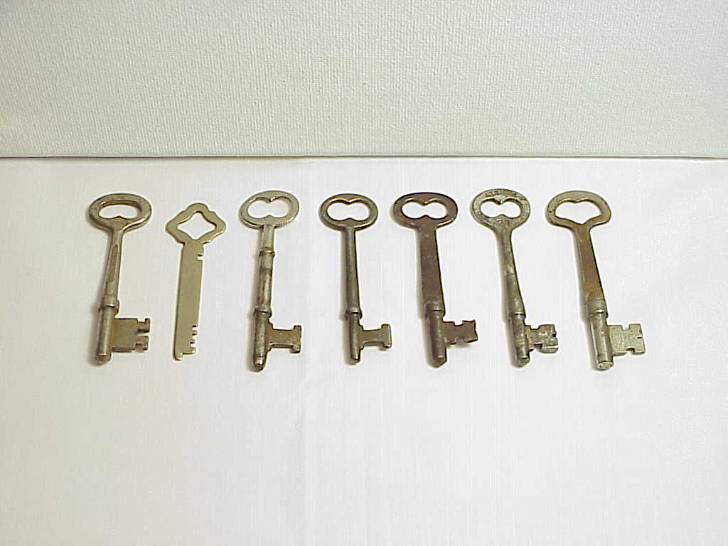 7 Antique Skeleton Keys - Lockwood, Corbin, Penn