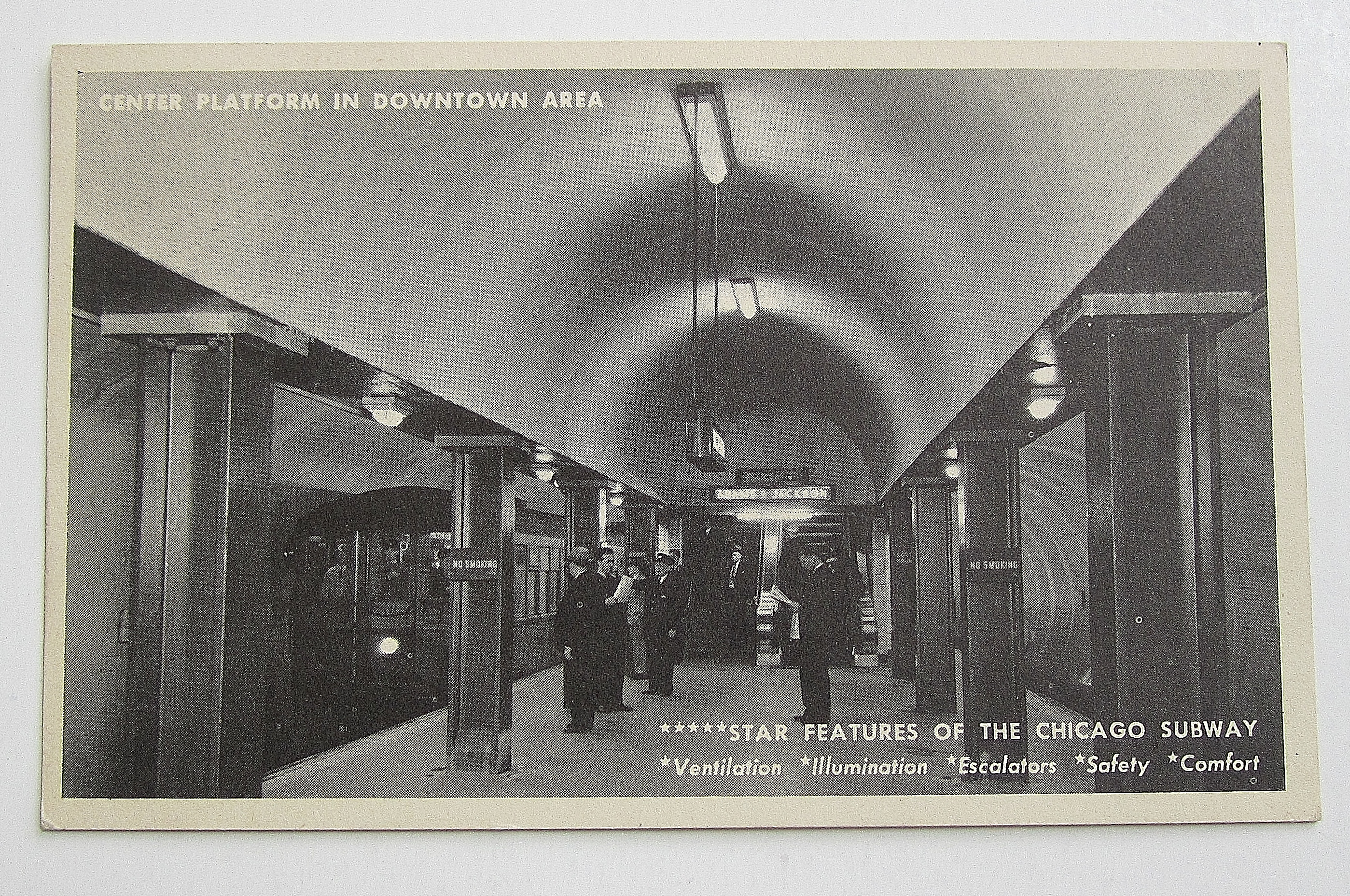 Center Platform In Downtown Chicago Area Postcard