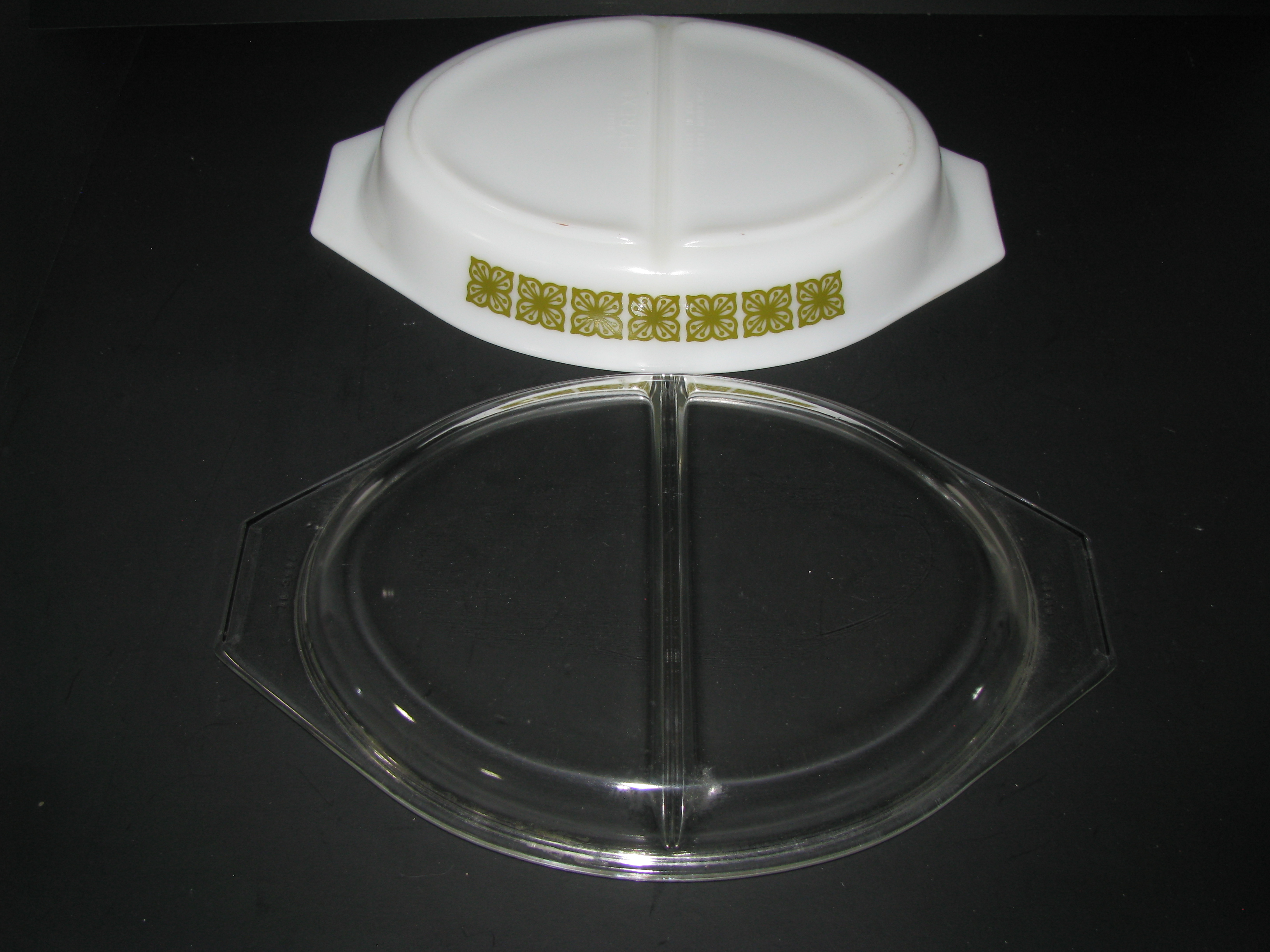 Vintage Pyrex Verde Autumn Floral Divided Dish