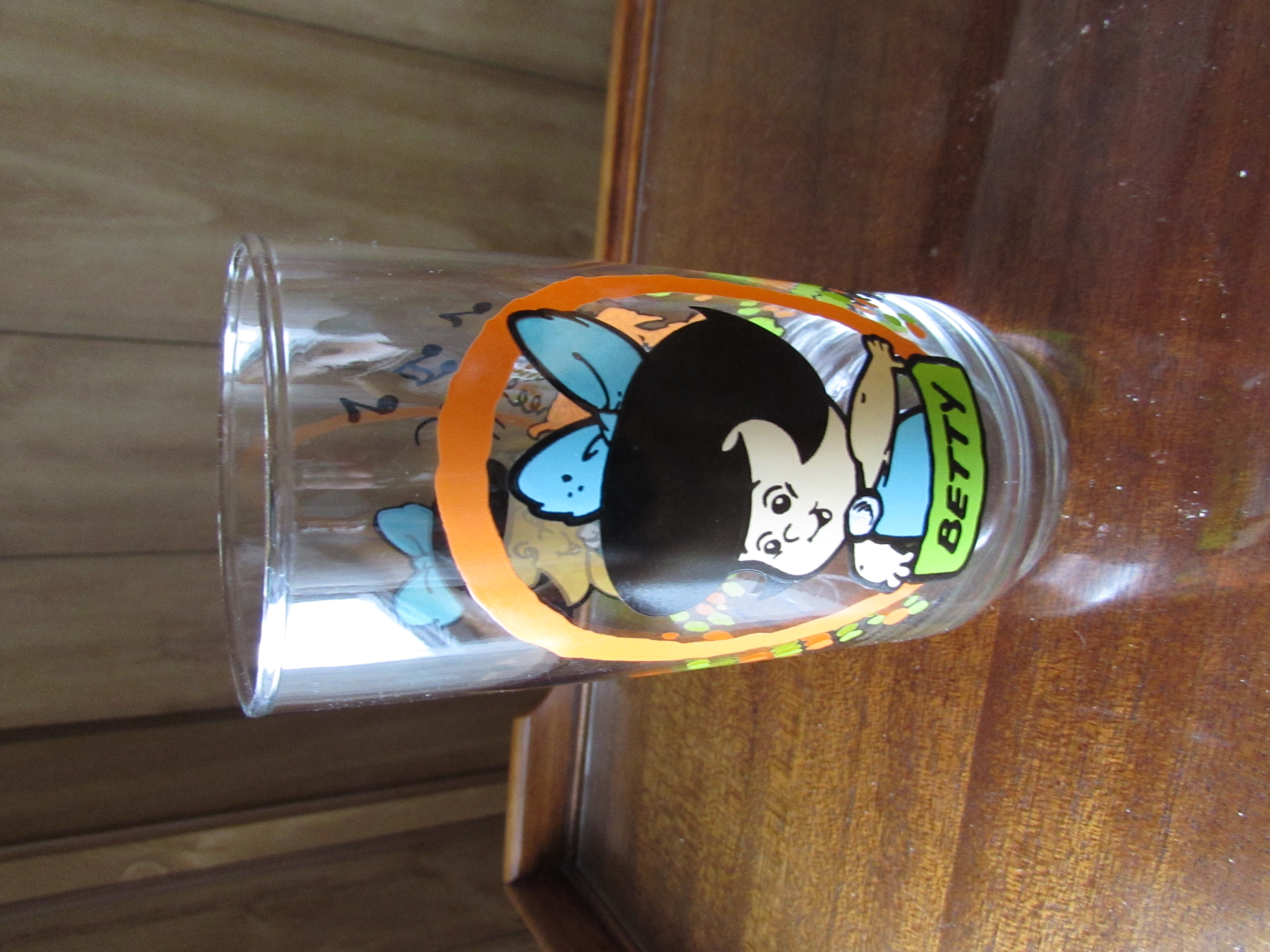 Pizza Hut Glass Betty The Flintsone Kids 1986