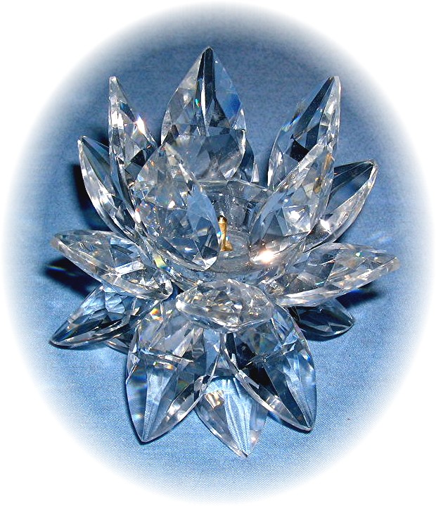 Beautiful Swarovsky Type Petal Candleholder