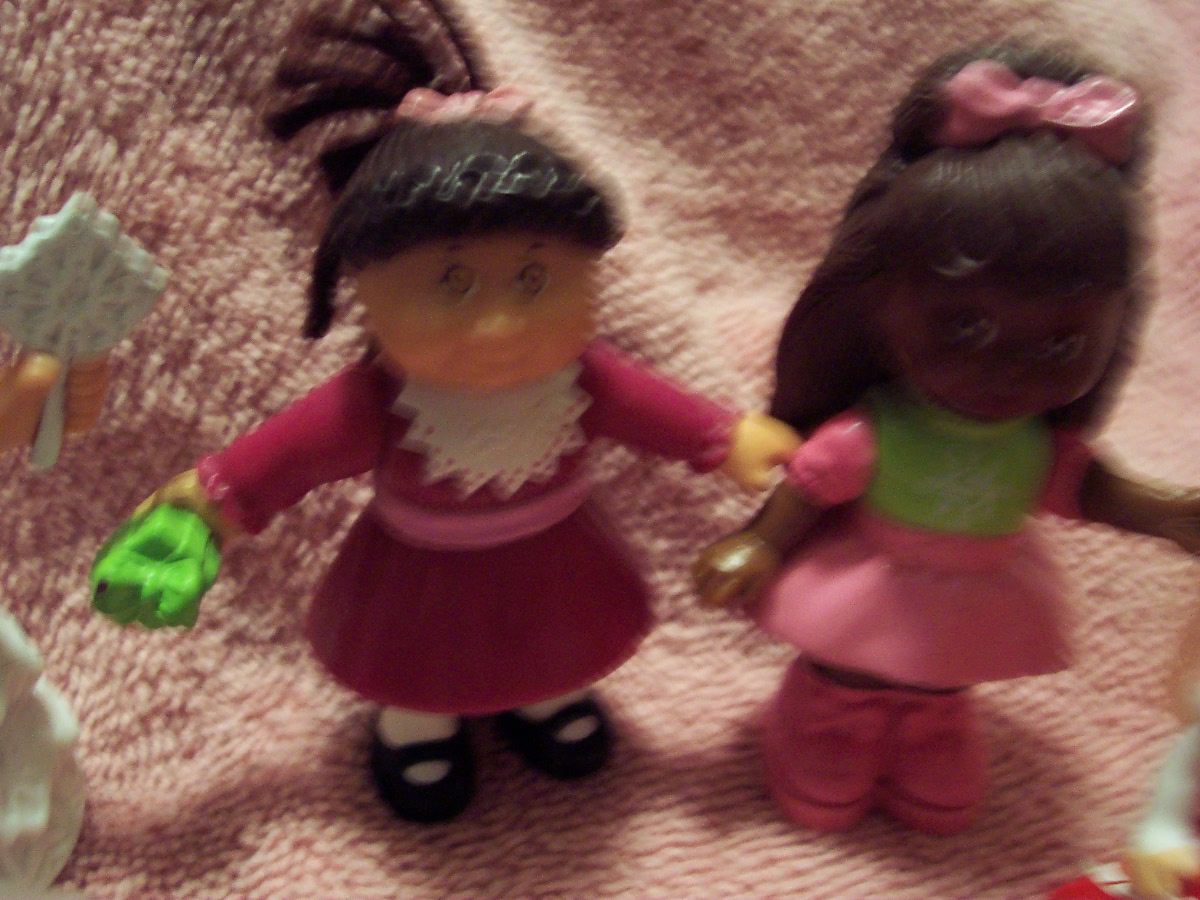 Cabbage patch doll figures Set of 7 from McDonalds 1992 to 1995